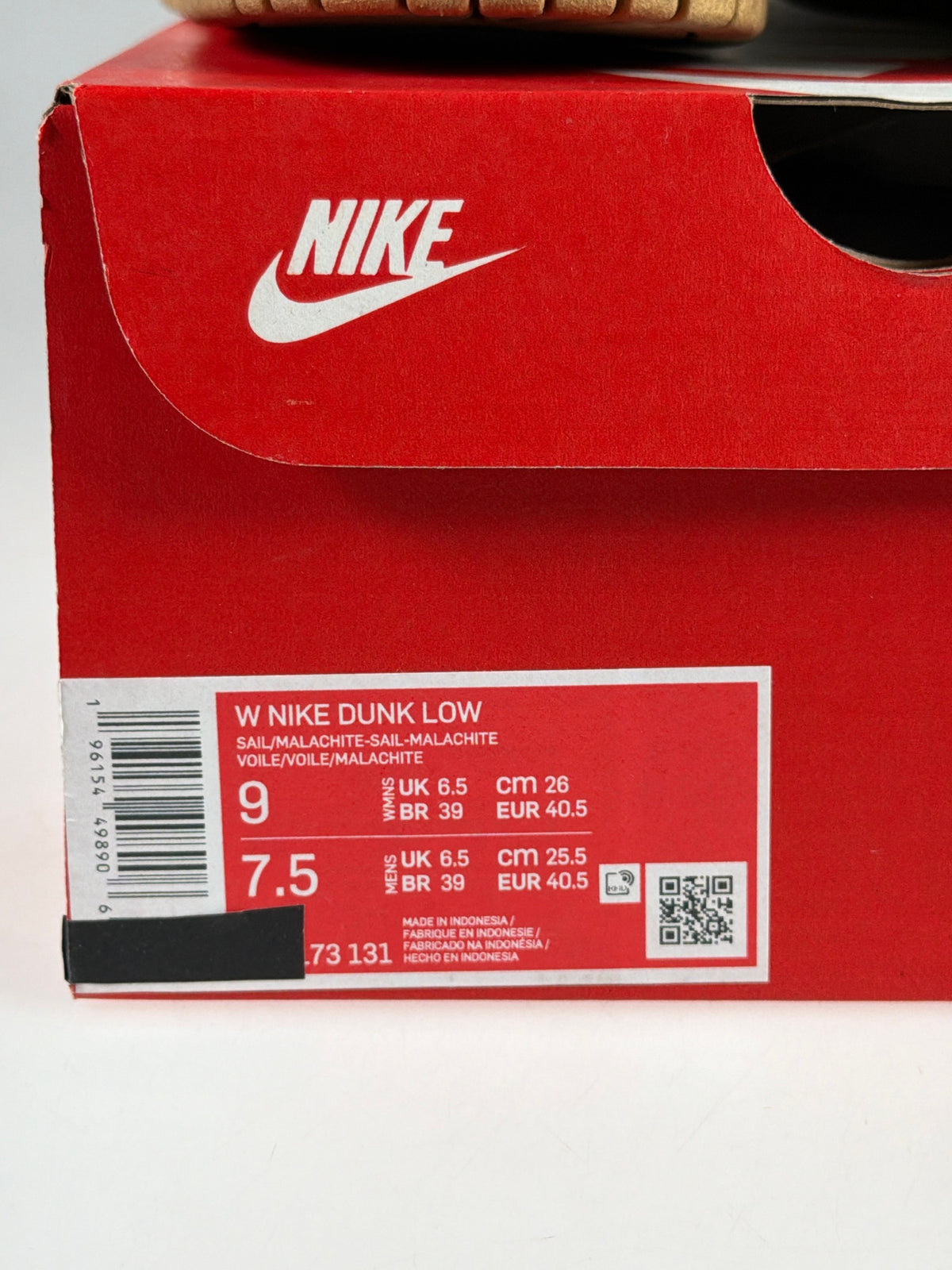 Nike Dunk Low Damen - Größe EU 40,5 #12933