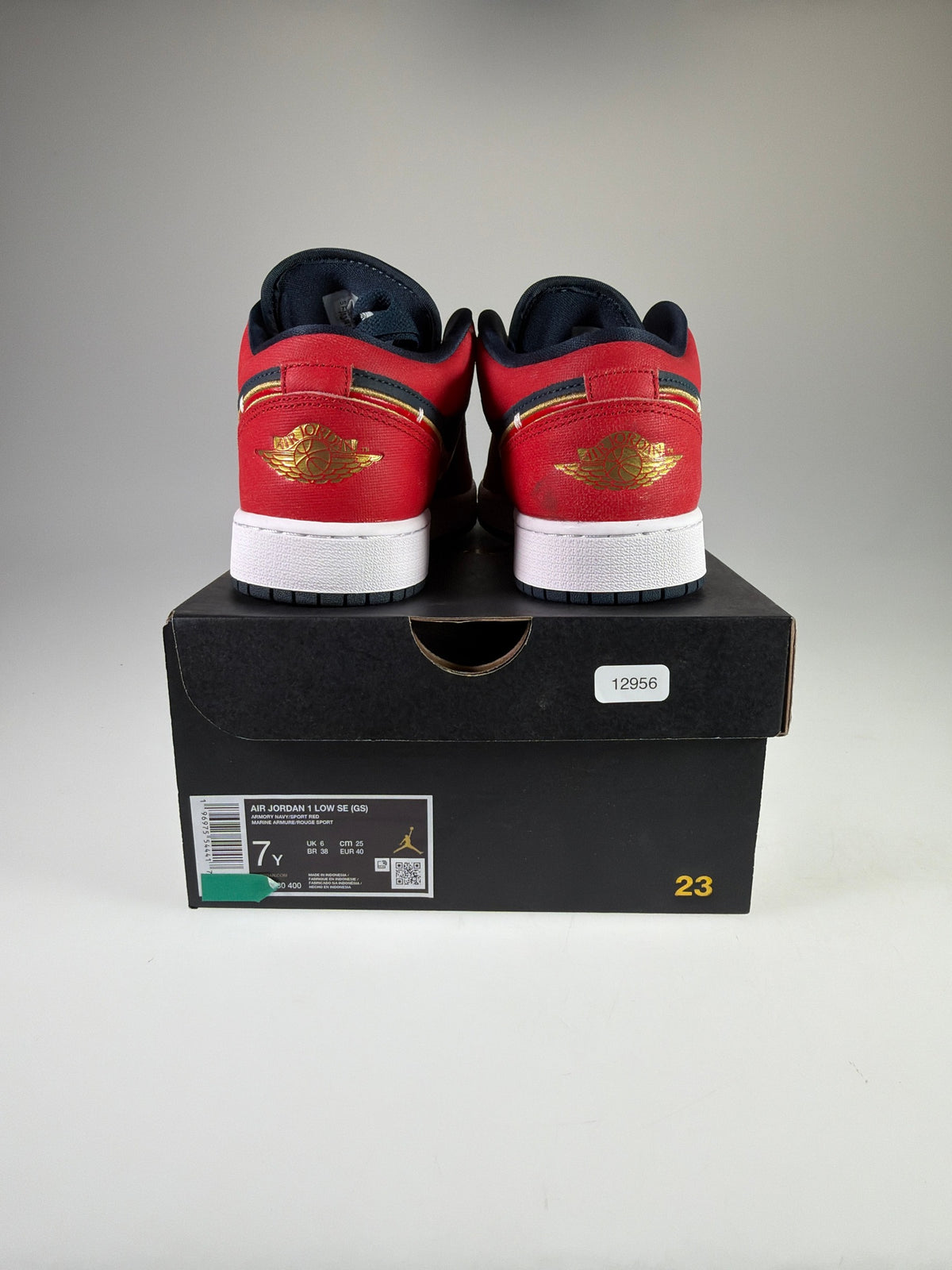 Air Jordan 1 Low SE (GS) - Größe EU 40 #12956