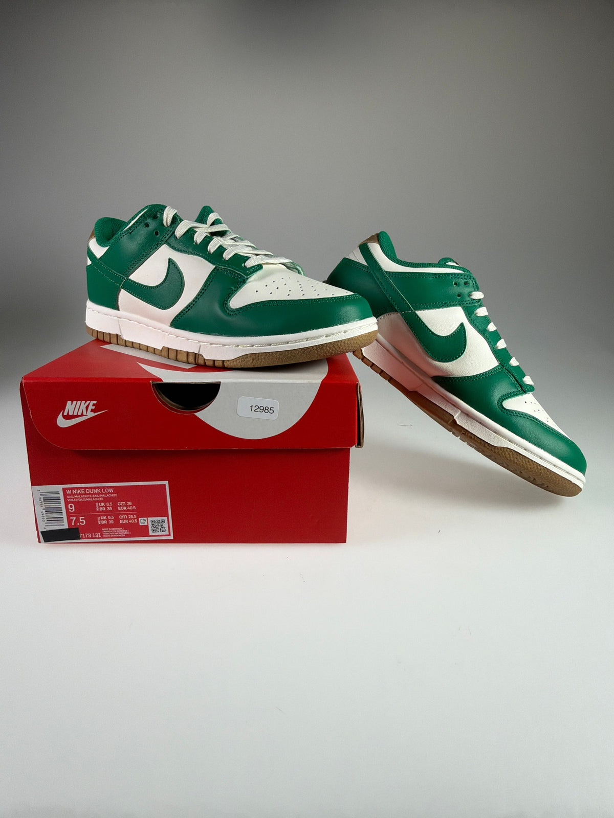 Nike Dunk Low Damen - Größe EU 40,5 #12985