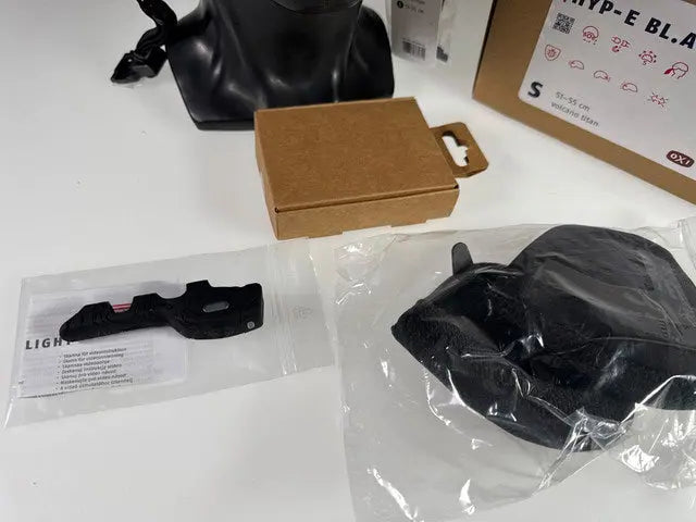 ABUS HYP-E BL.ACE Fahrradhelm - Größe 51-55cm #9198