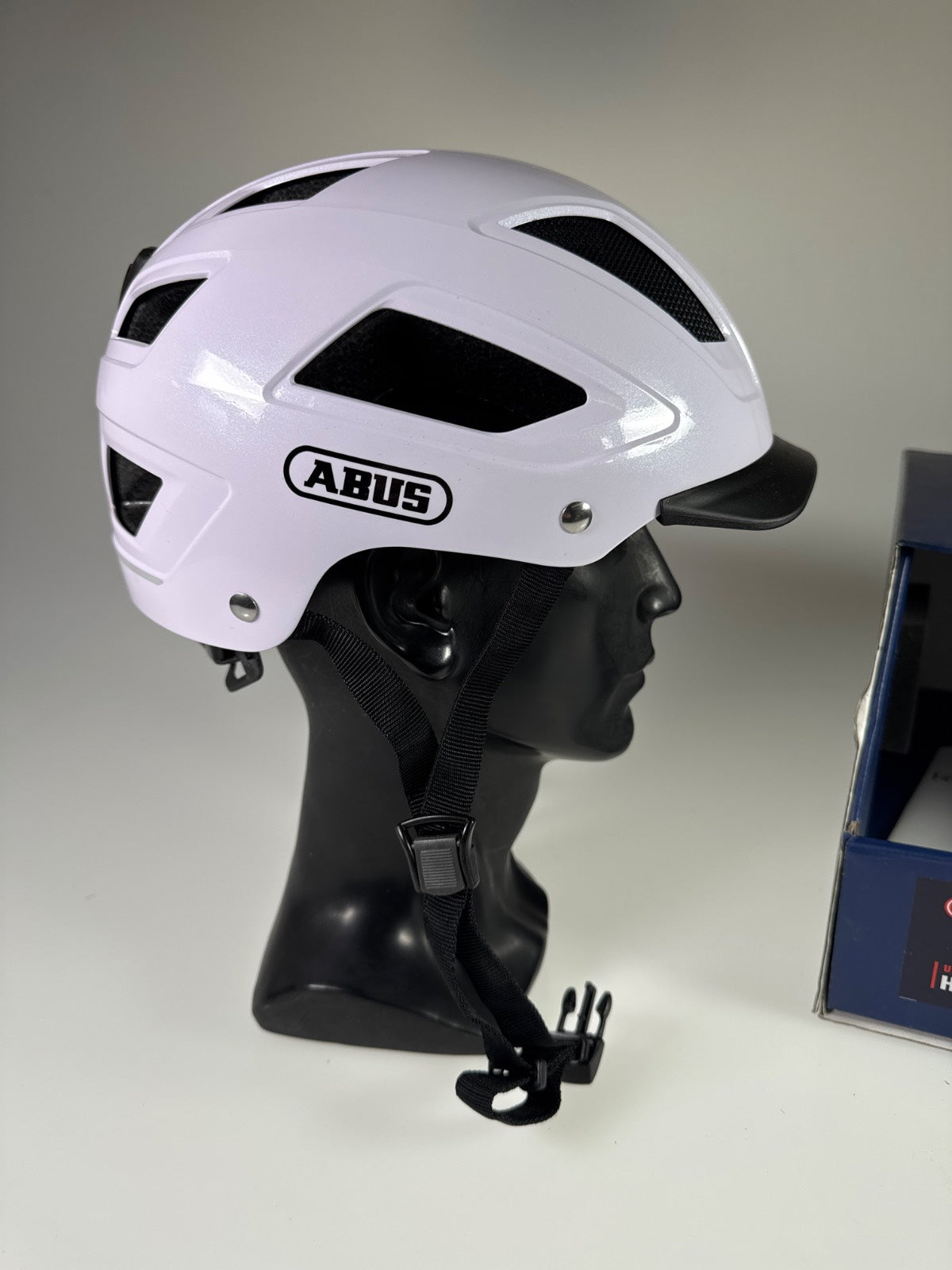 ABUS Hyban 2.0 Fahrradhelm - Größe 52-58cm #8547 