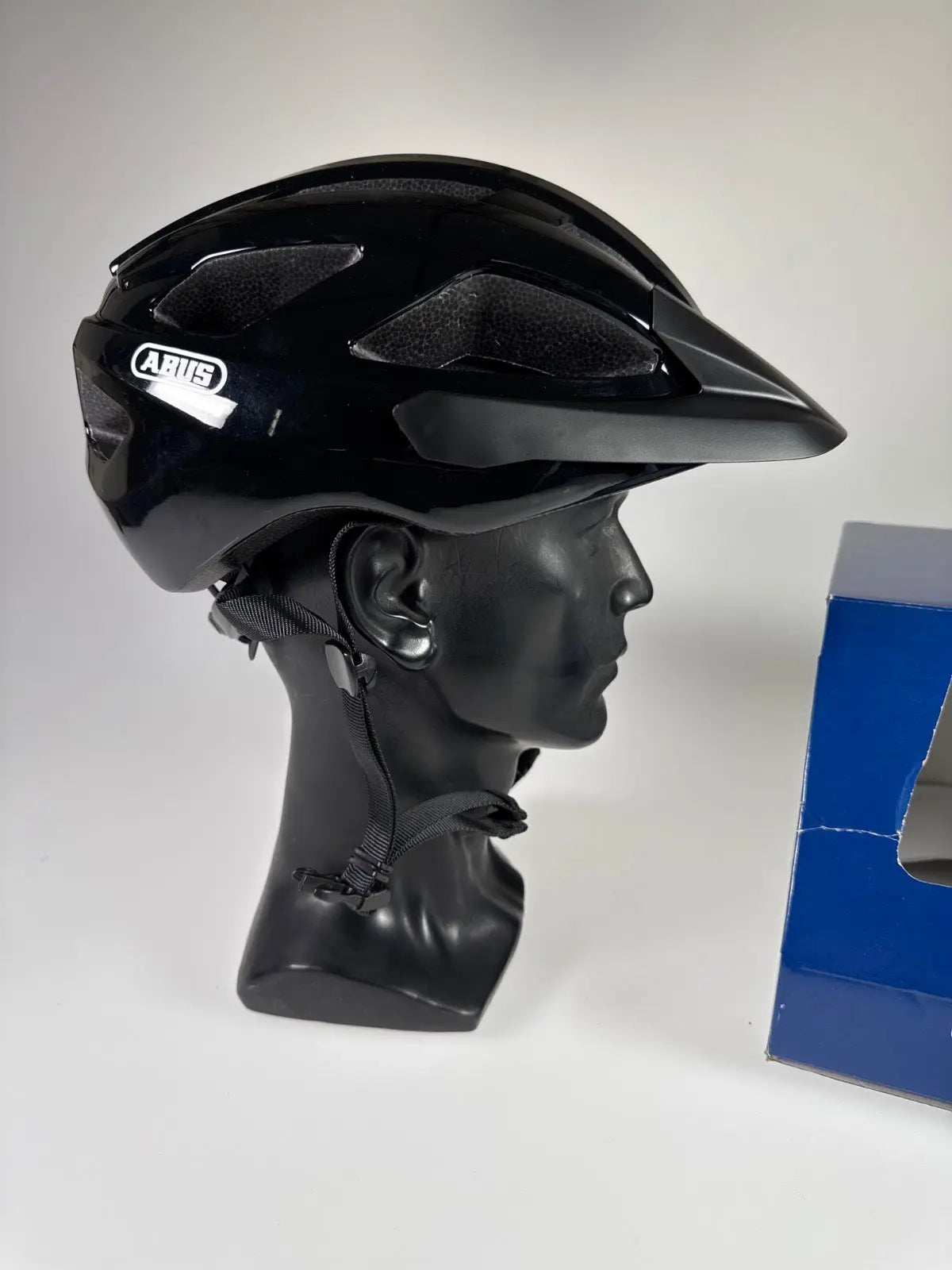 ABUS Macator Fahrradhelm - Größe 51-55cm #8532 