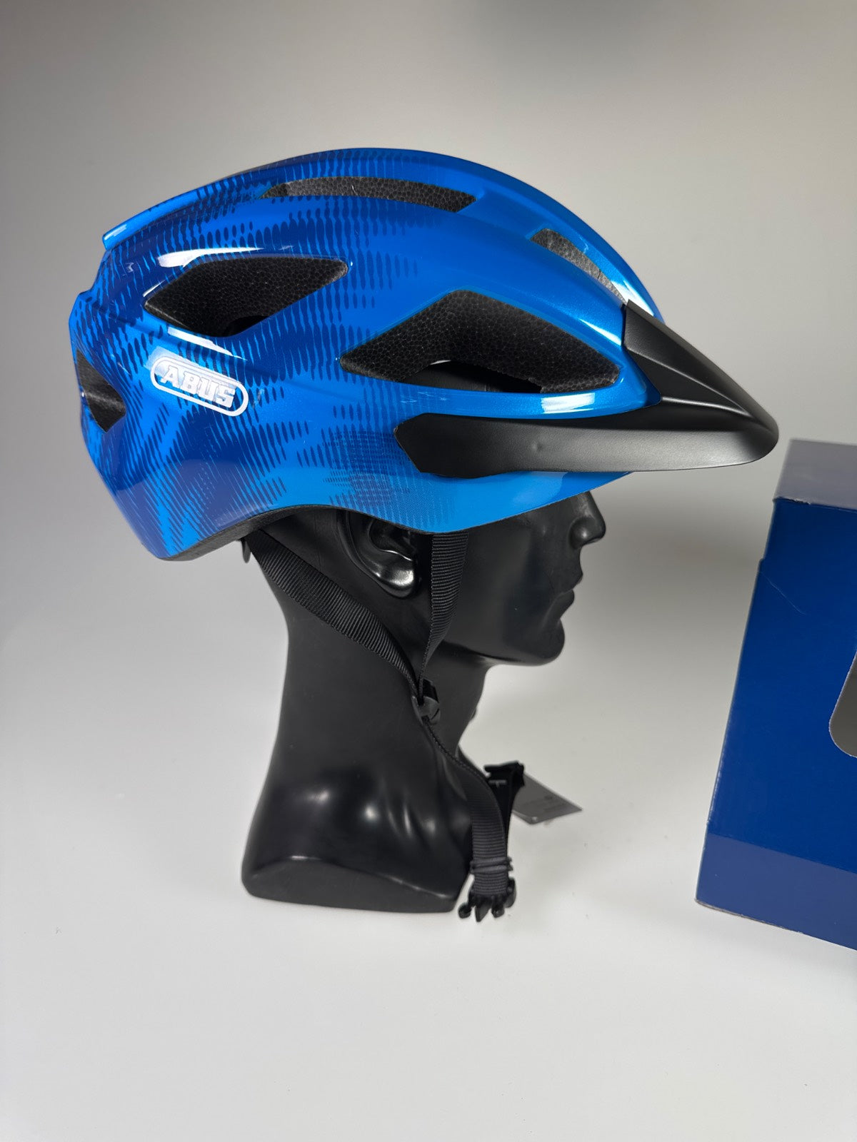 ABUS Macator Fahrradhelm - Größe 52-58cm #8462 