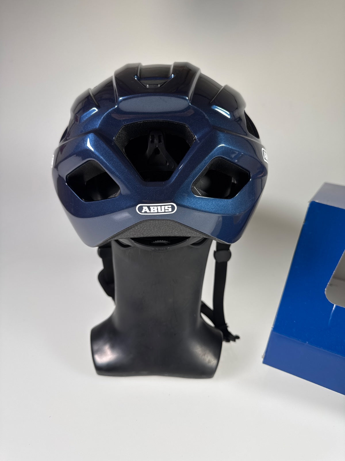 ABUS Macator Fahrradhelm - Größe 52-58cm #8478 