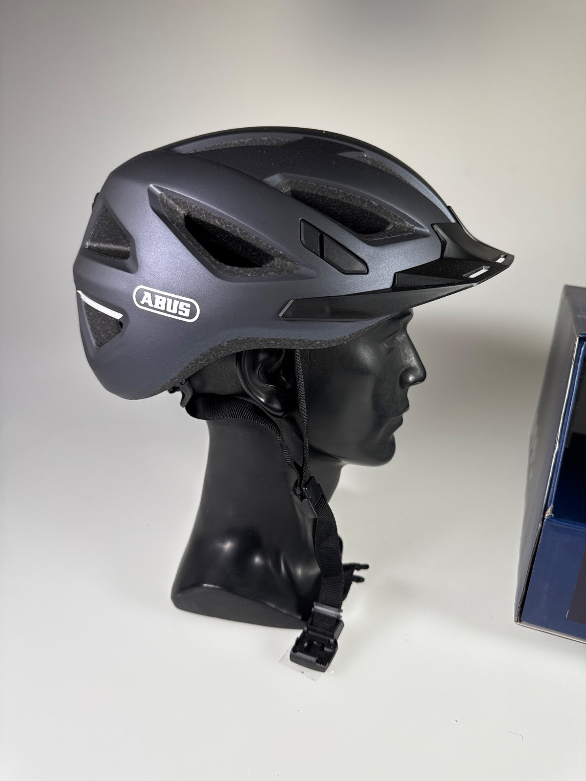 ABUS Urban-I 3.0 Fahrradhelm - Größe 56-61cm #8593 