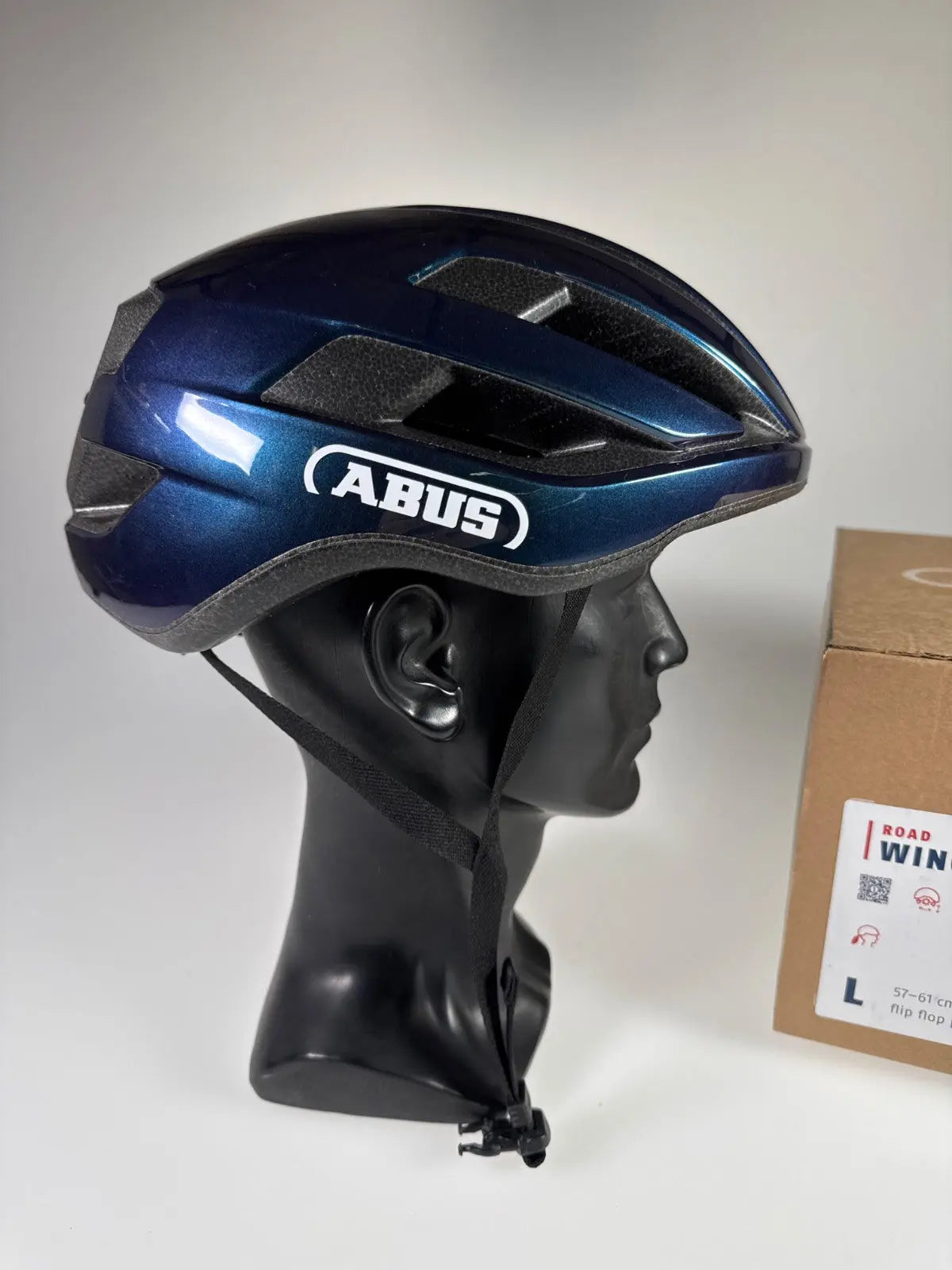 ABUS WingBack Fahrradhelm - Größe 57-61cm #8453 