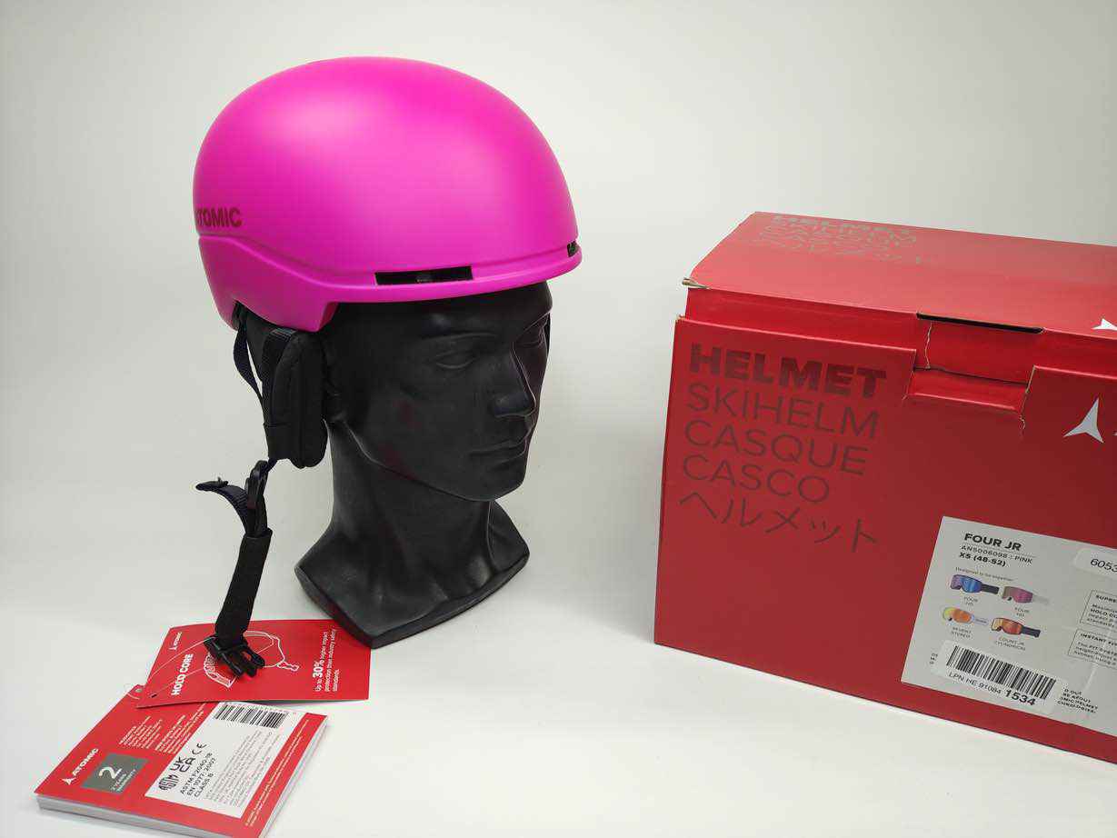 ATOMIC FOUR JR Skihelm - Größe 48-52 cm #6053 - Black Forest Deals