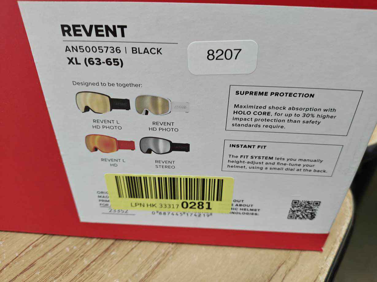 ATOMIC Revent Skihelm - Größe 63-65 cm #8207 - Black Forest Deals