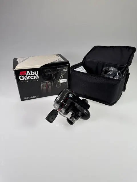 Abu Garcia 507 MKII Angelrolle Schwarz/Silber 8 lb #9272 