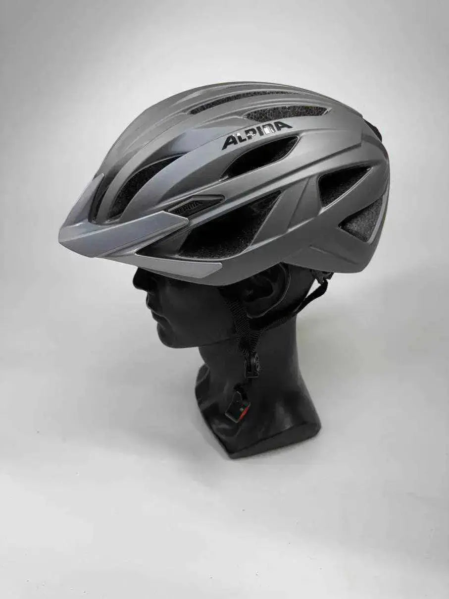 Alpina Haga LED Fahrradhelm - Größe 51-56cm #7801 - Black Forest Deals