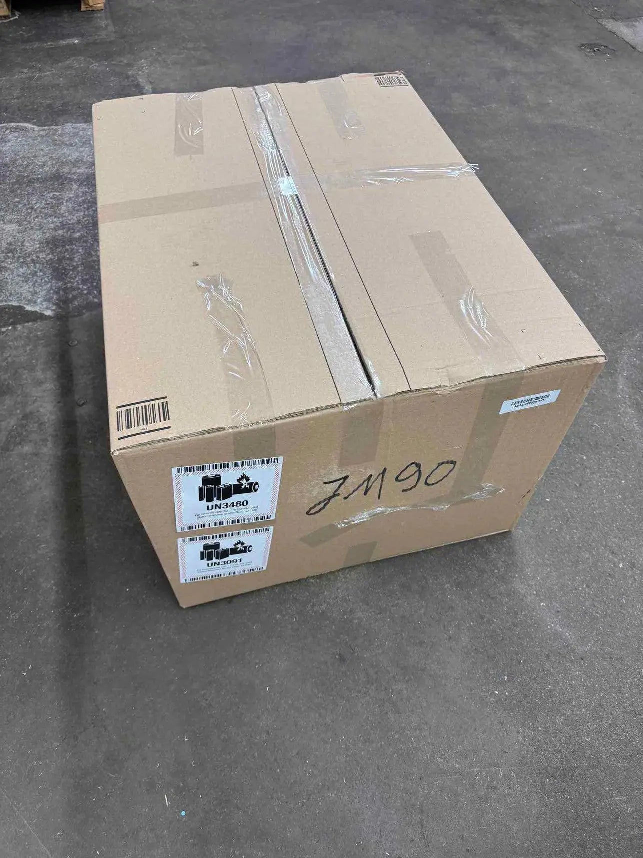 Amazon Retourenware Kiste #SPLC46MJM90 (Multimedia) - Black Forest Deals