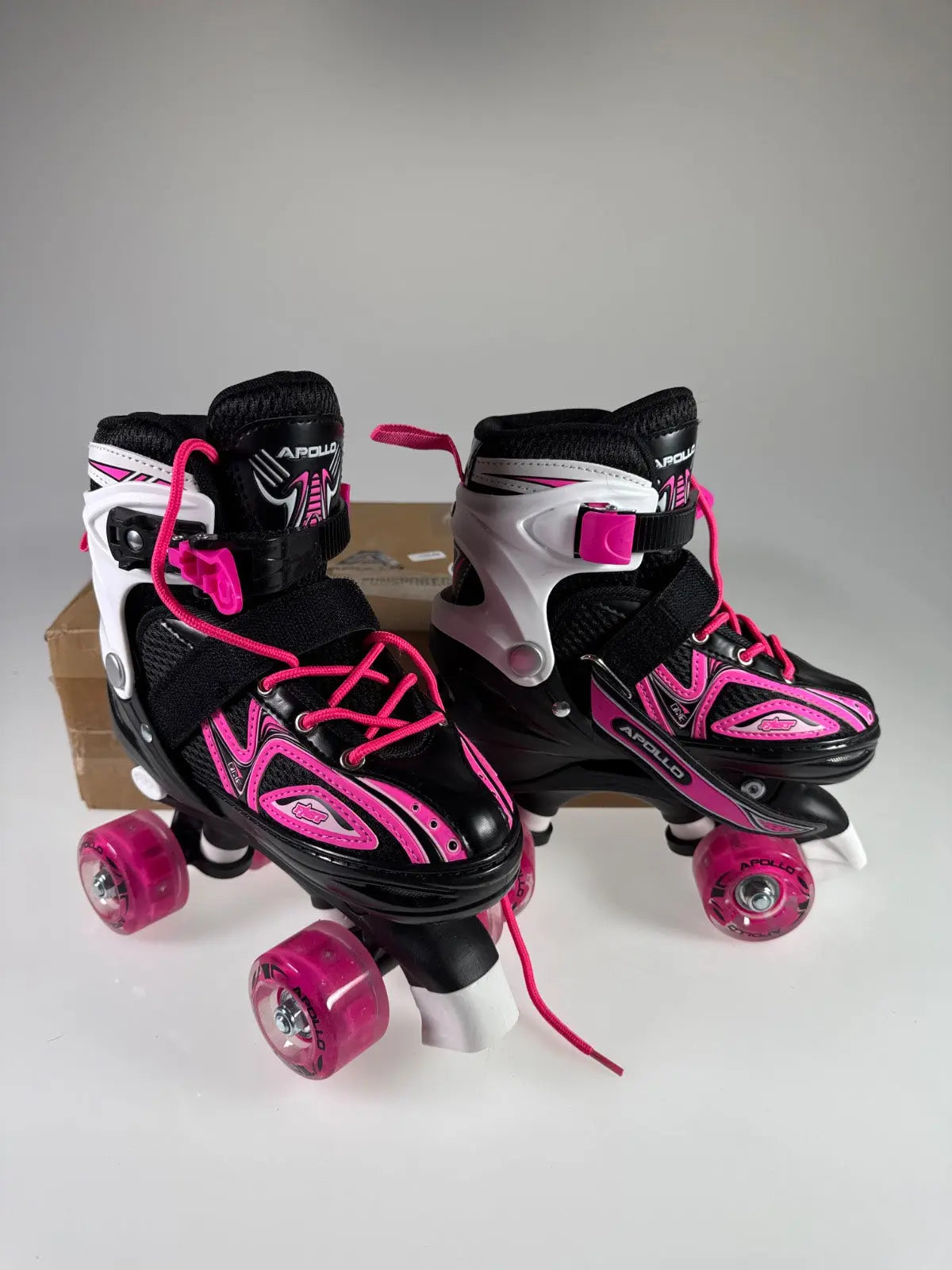 Apollo Super Quad X Pro verstellbare LED-Rollschuhe Gr. 31-34 #10948 