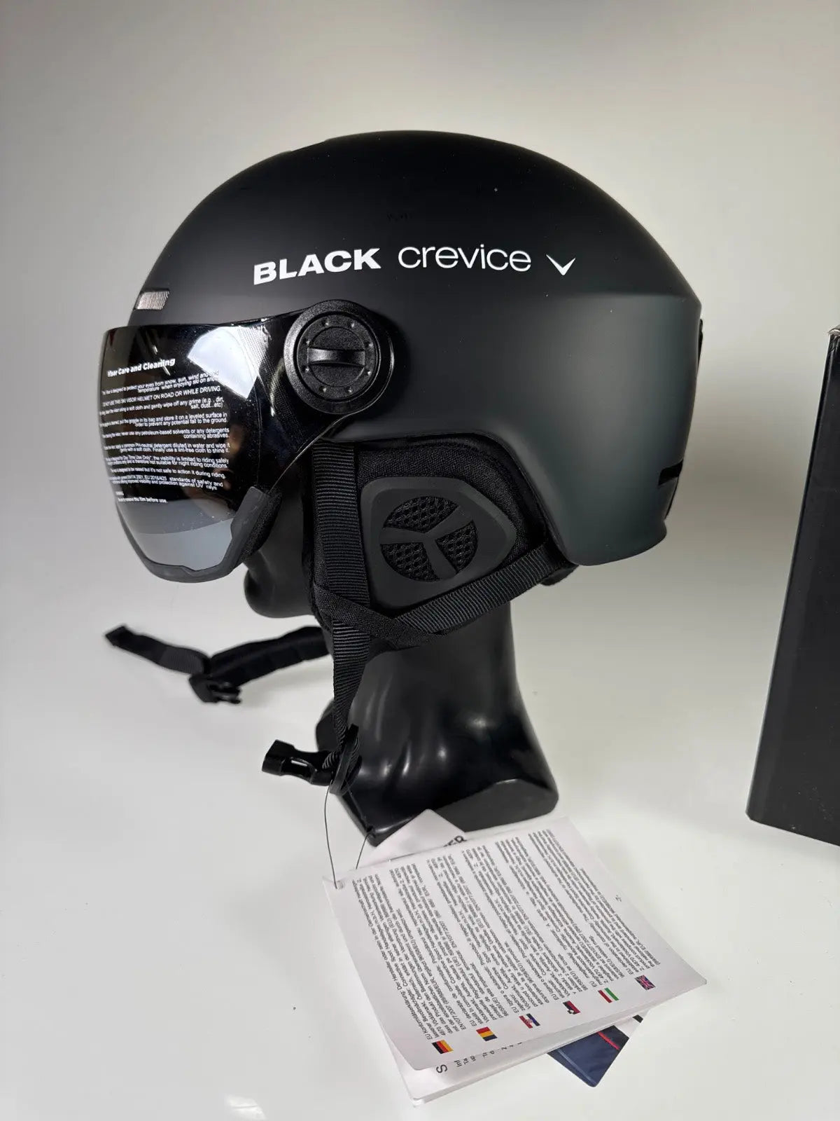 Black Gstaad Skihelm - Größe 58-61cm #11029 