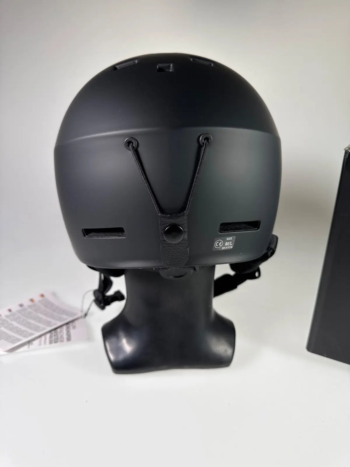 Black Gstaad Skihelm - Größe 58-61cm #11029 