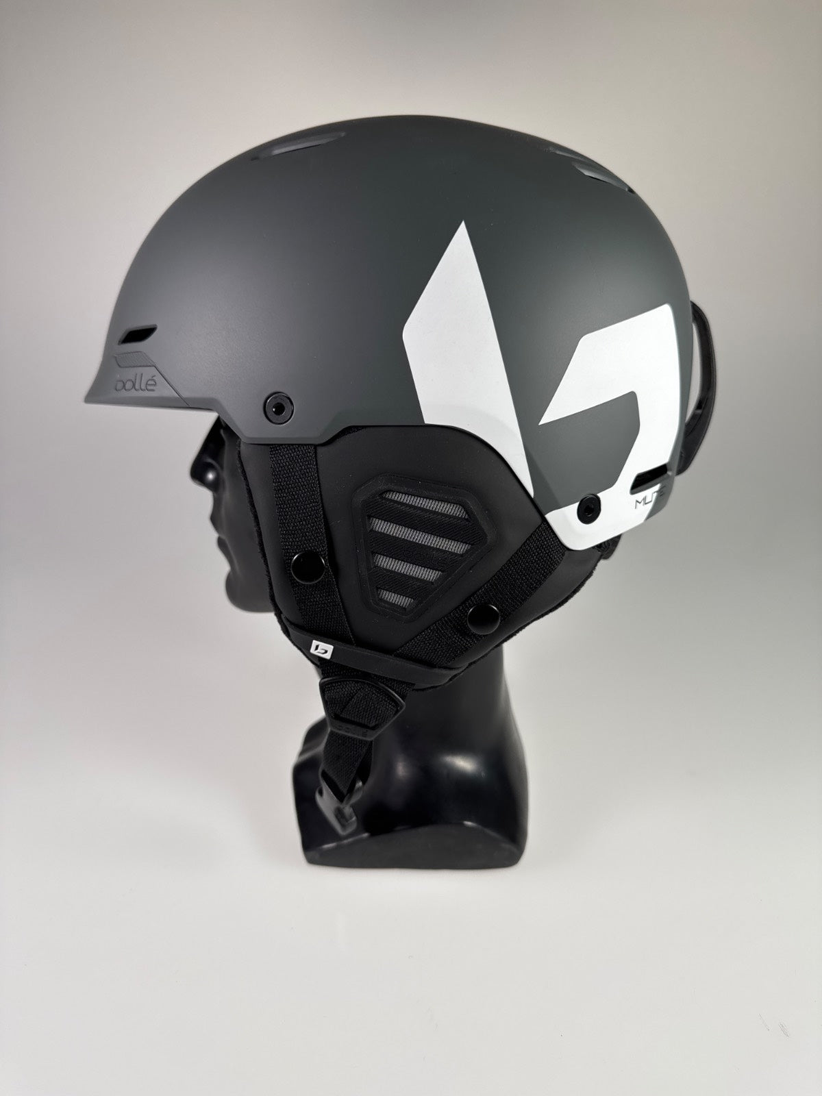 Bollé Combo Mute + Maddox Skihelm - Größe 55-59cm #8810 