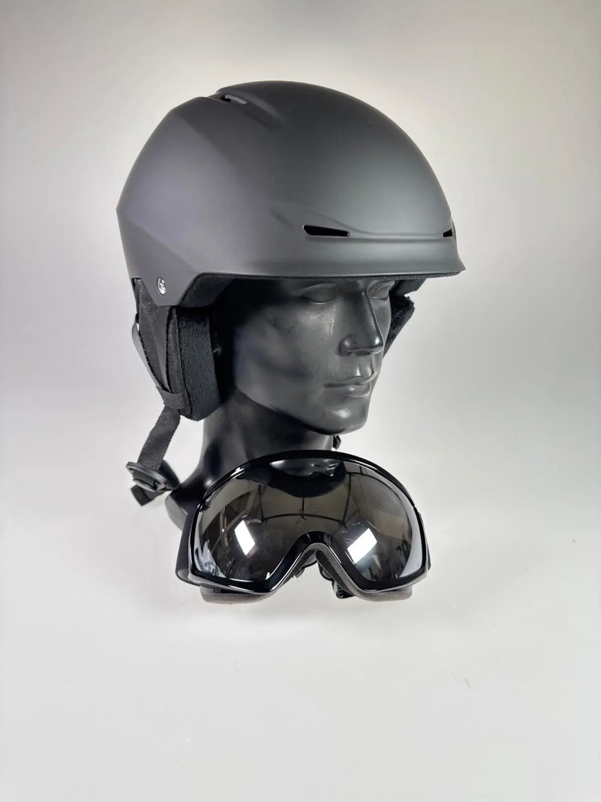 Findway Skihelm mit Skibrille Set - Größe 52-55cm #8762 