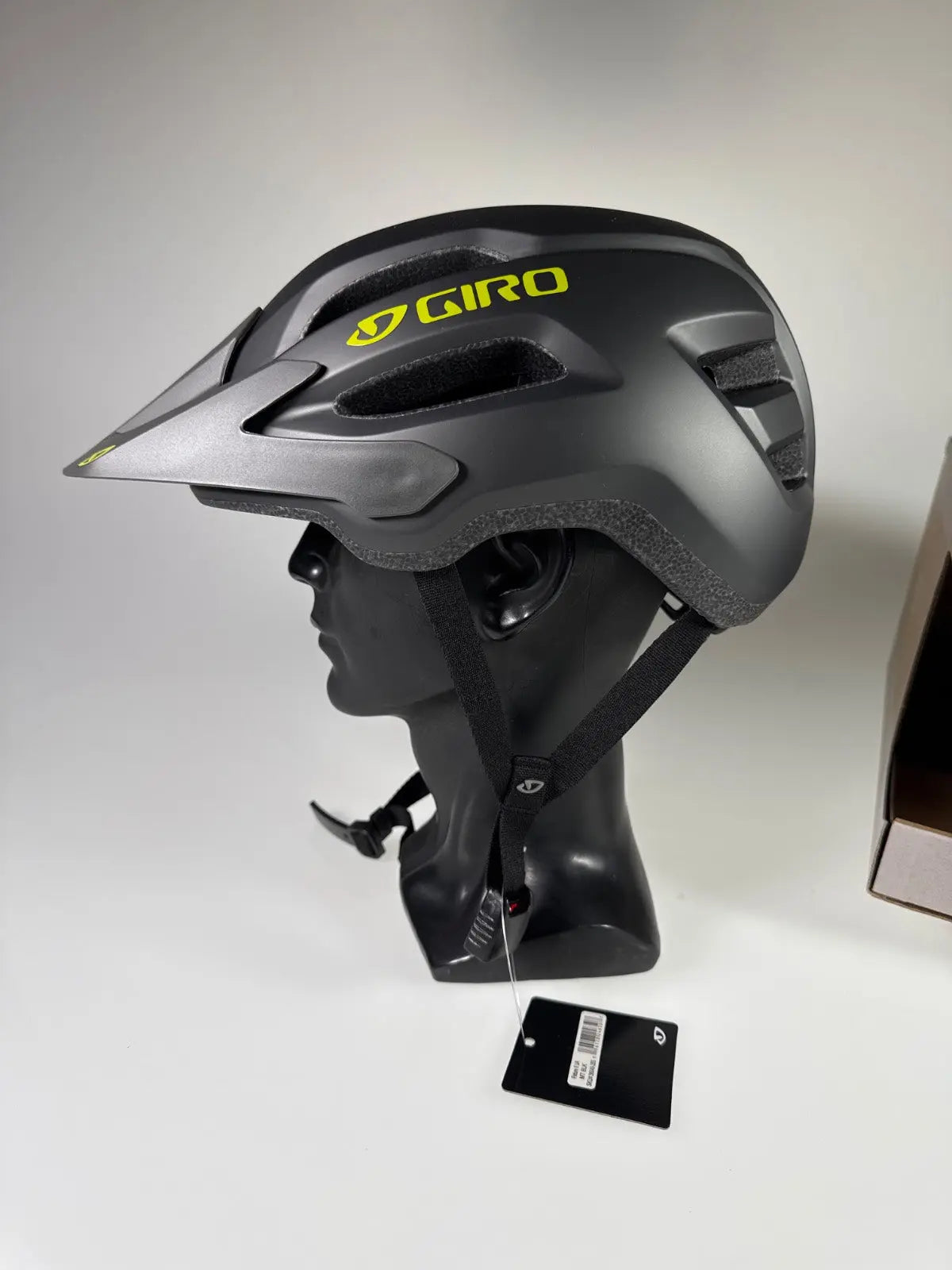 GIRO Fixture II Fahrradhelm - Größe 54-61cm #8434