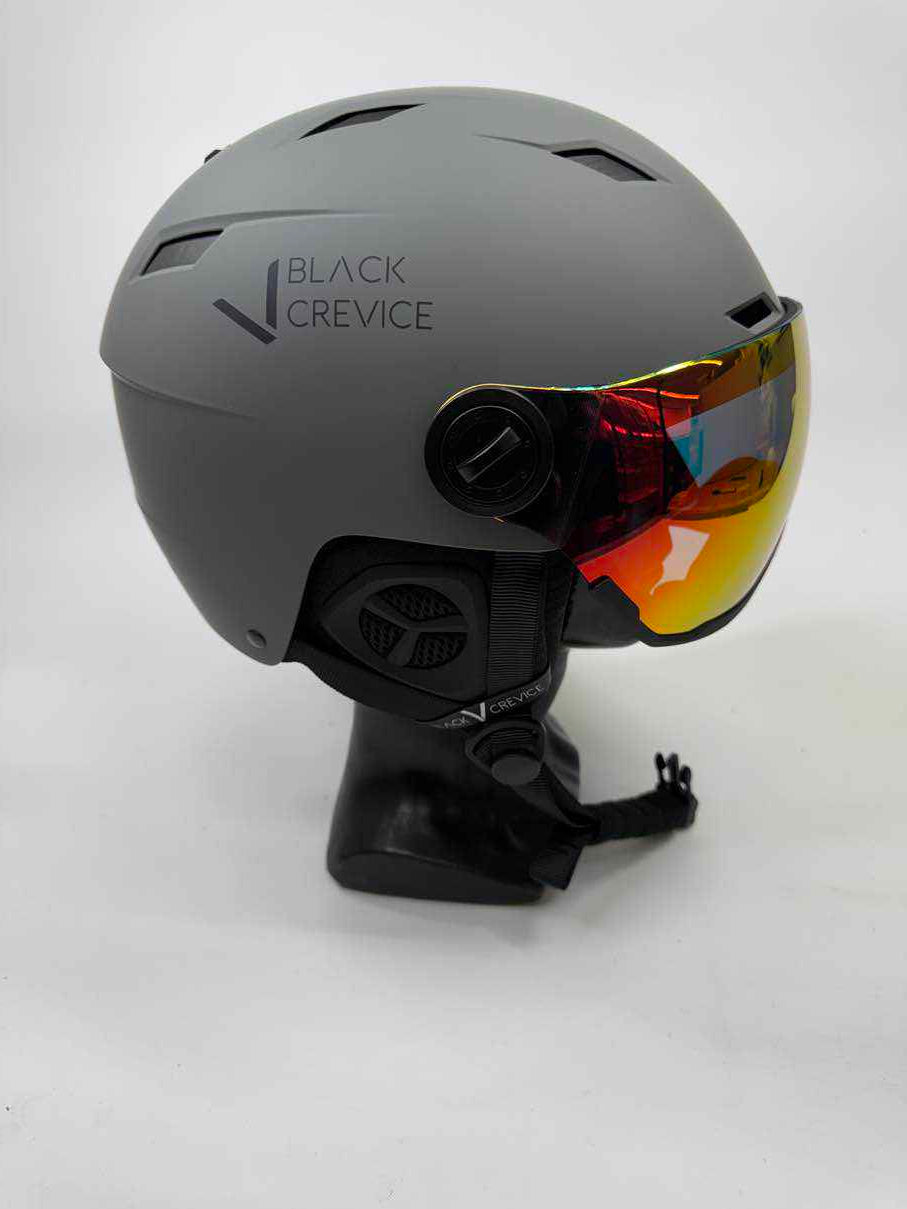 BLACK CREVICE mit Visierr Skihelm - Größe 54-57cm #7493