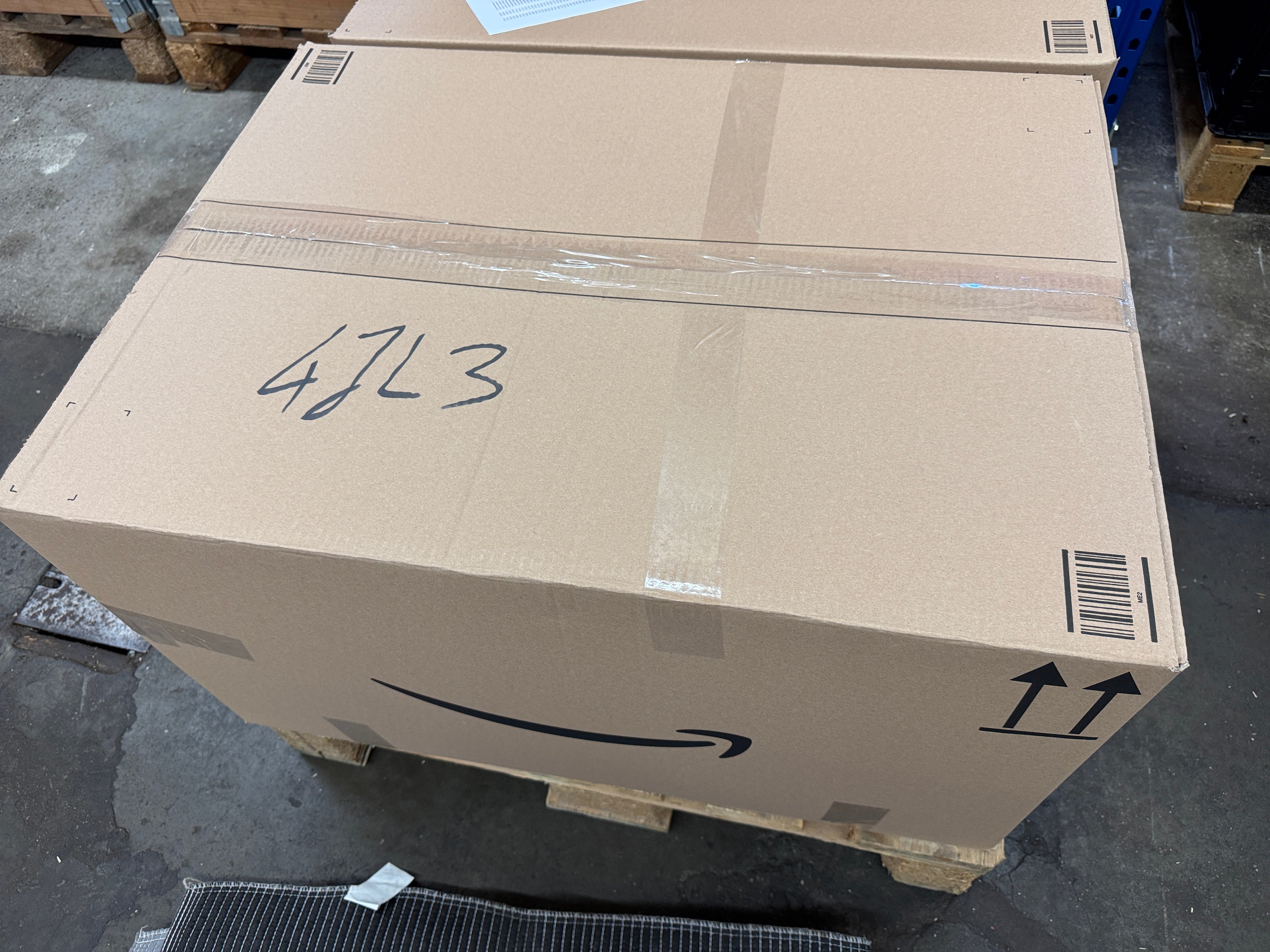 Amazon Retourenware Kiste #SPLc46M4JL3 (Multimedia)