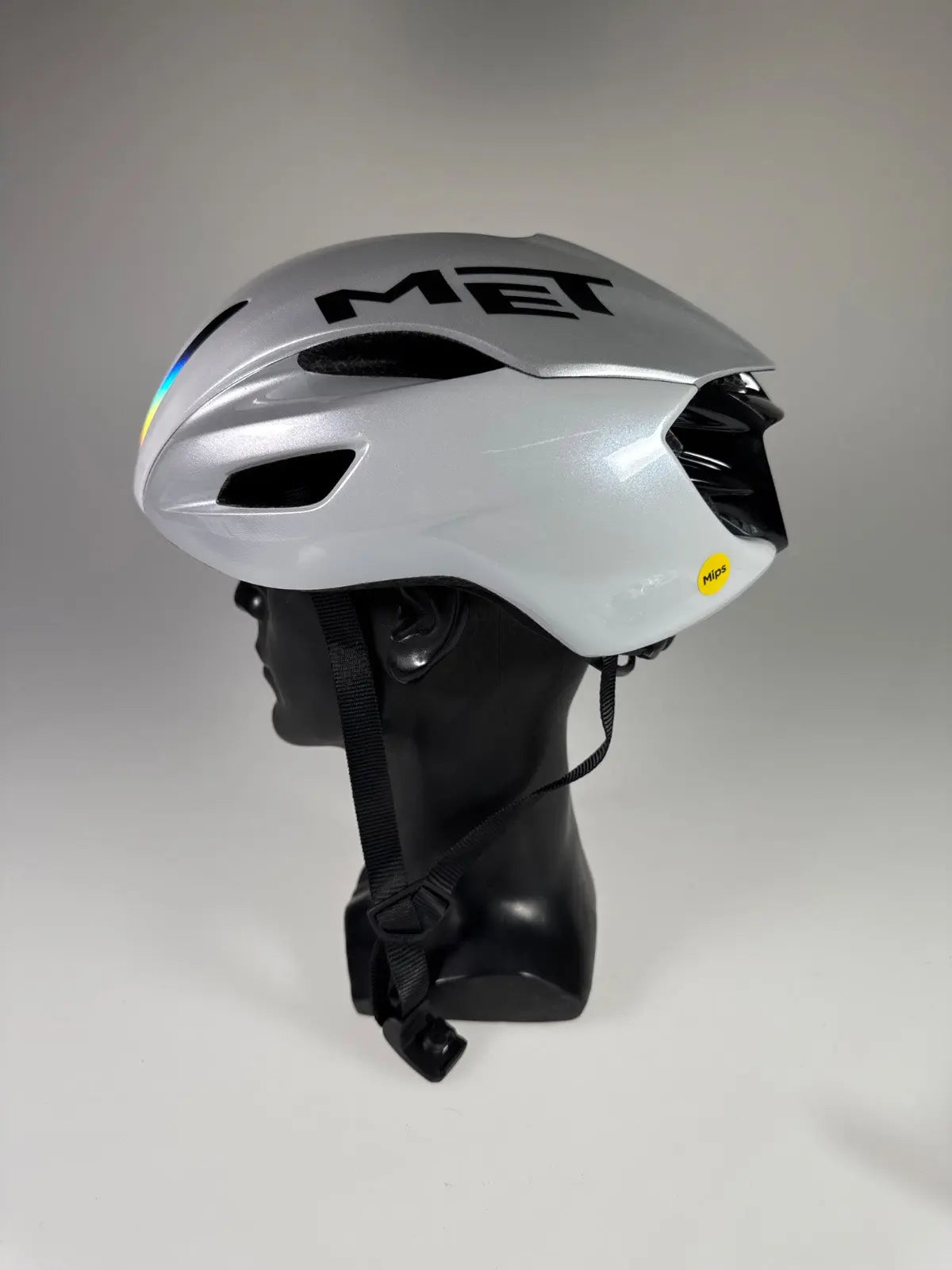 MET Manta MIPS Fahrradhelm - Größe 56-58cm #10898 