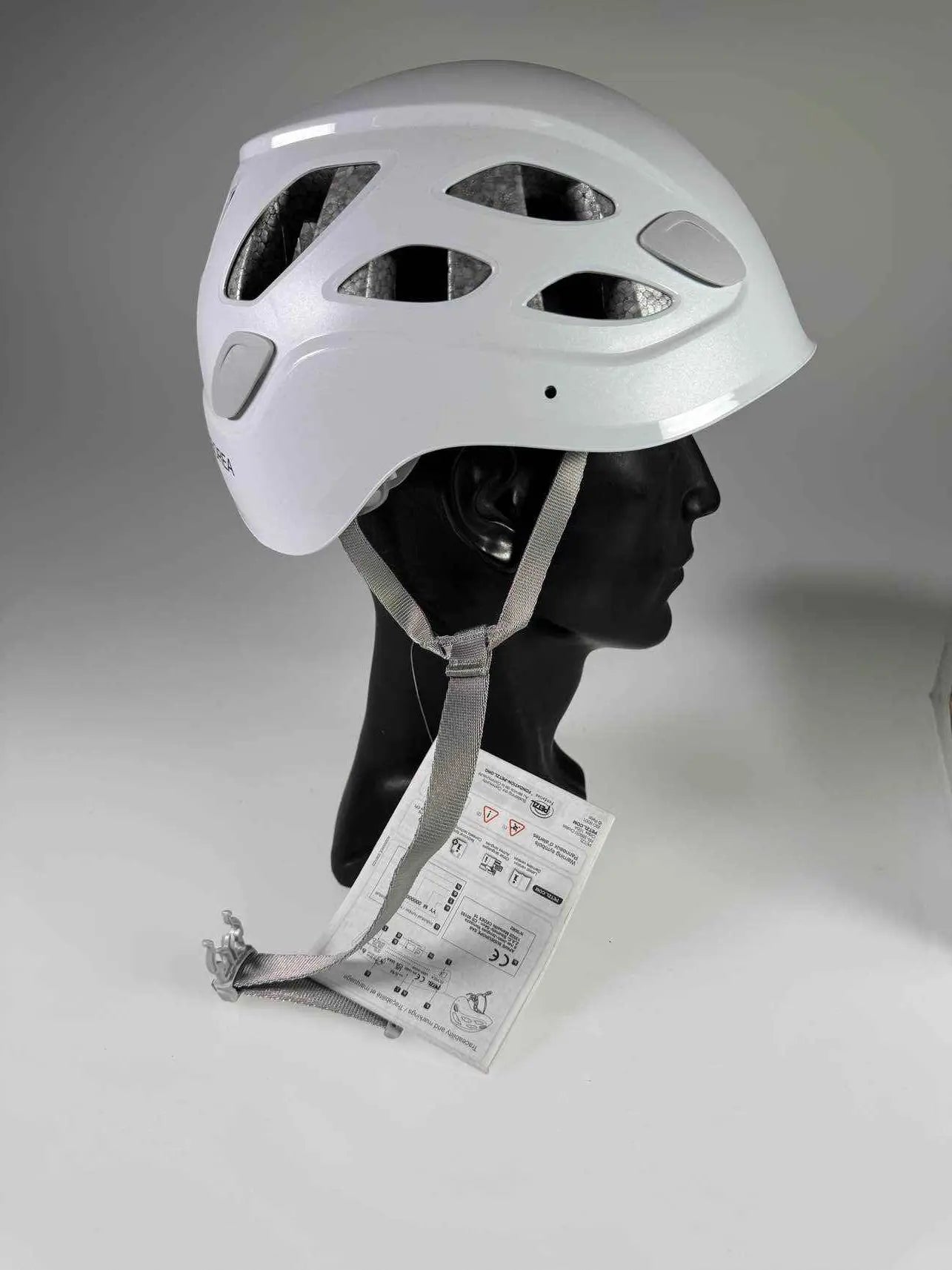 Petzl Borea Weiß S/M | Retoure Note 1 | #9298 