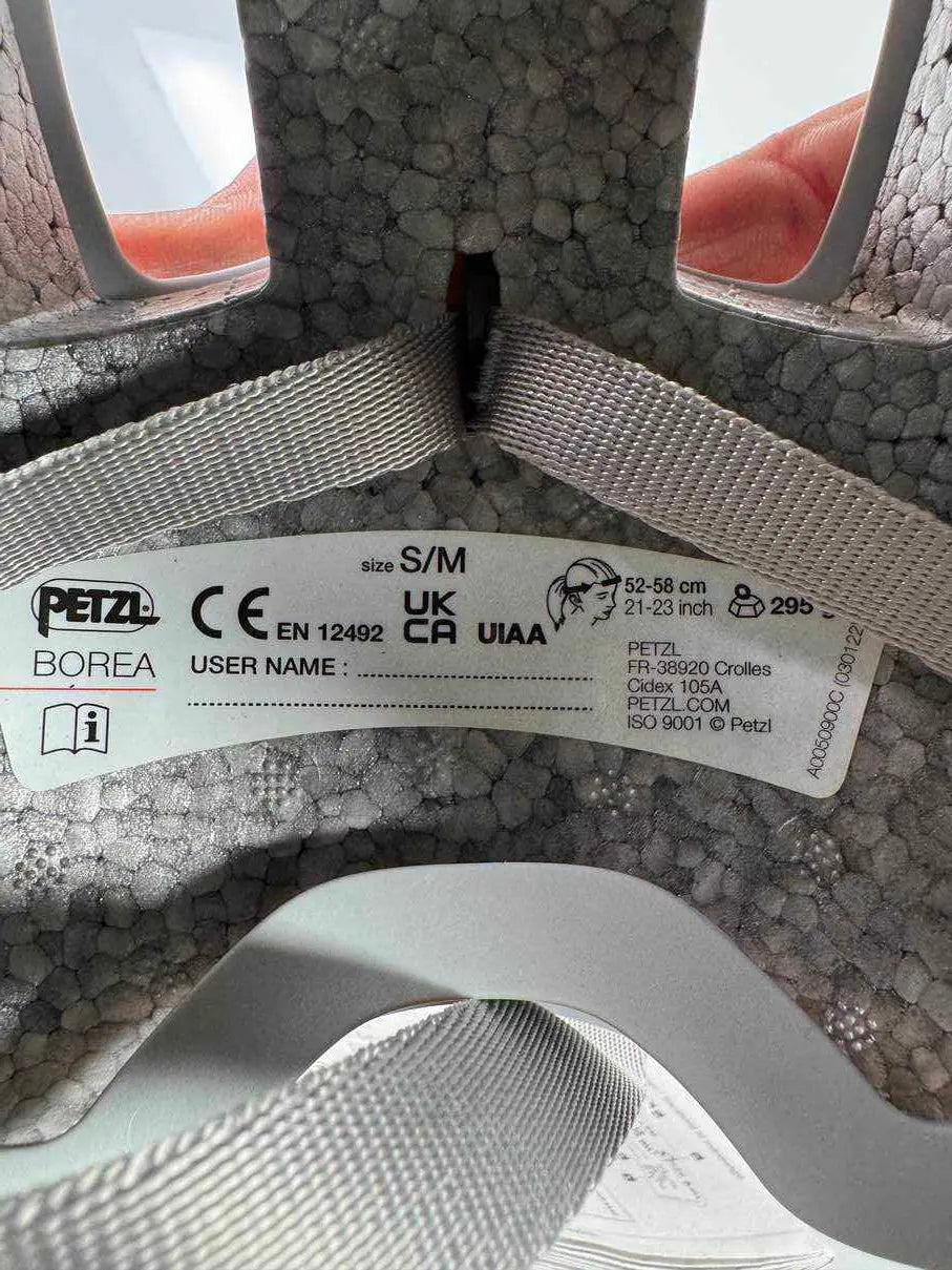 Petzl Borea Weiß S/M | Retoure Note 1 | #9298 