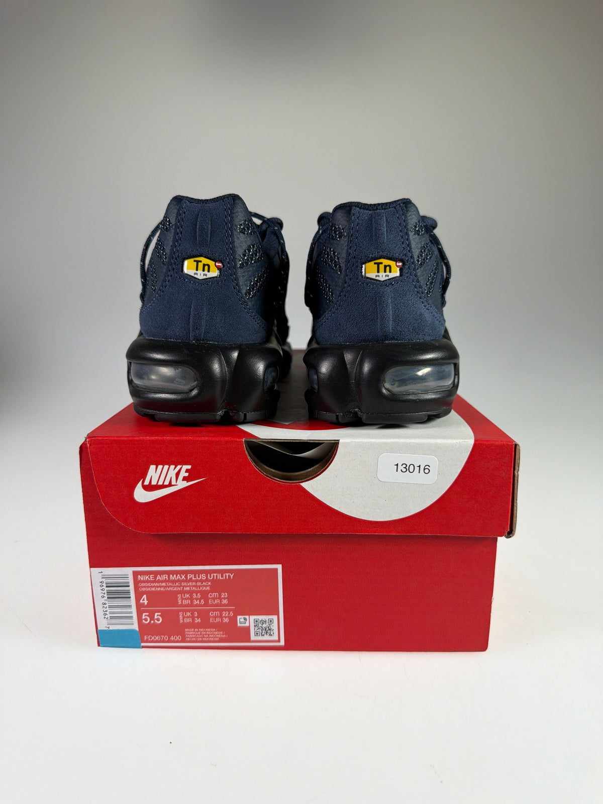 NIKE AIR MAX PLUS UTILITY - Größe 36 #13016
