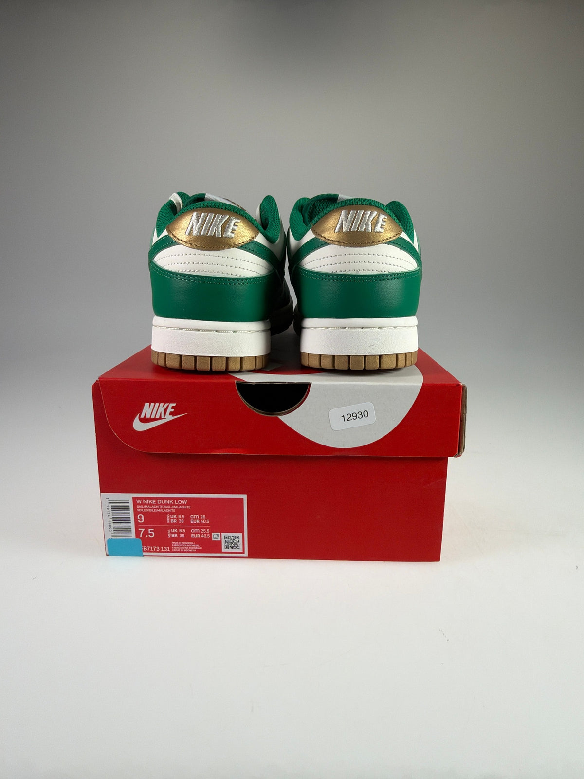 Nike Dunk Low - Größe EU 40,5 #12930