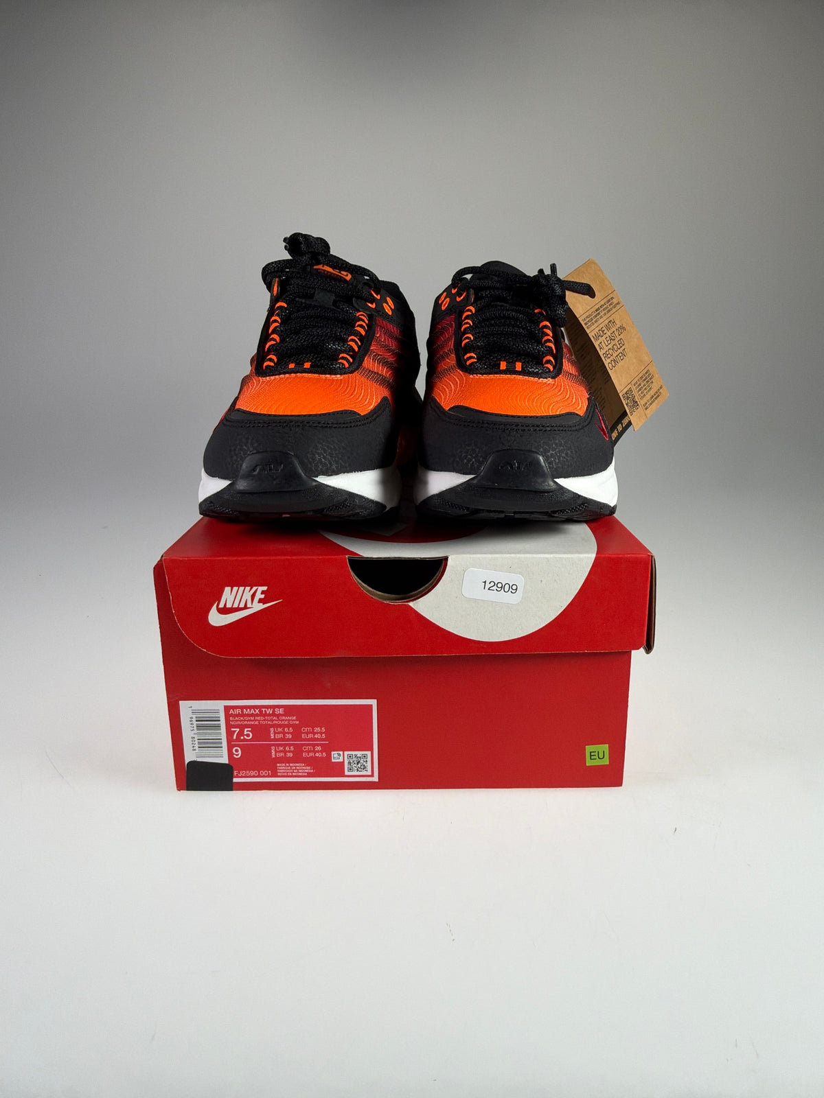 Nike Air Max Tw SE - Größe EU 40,5 #12909