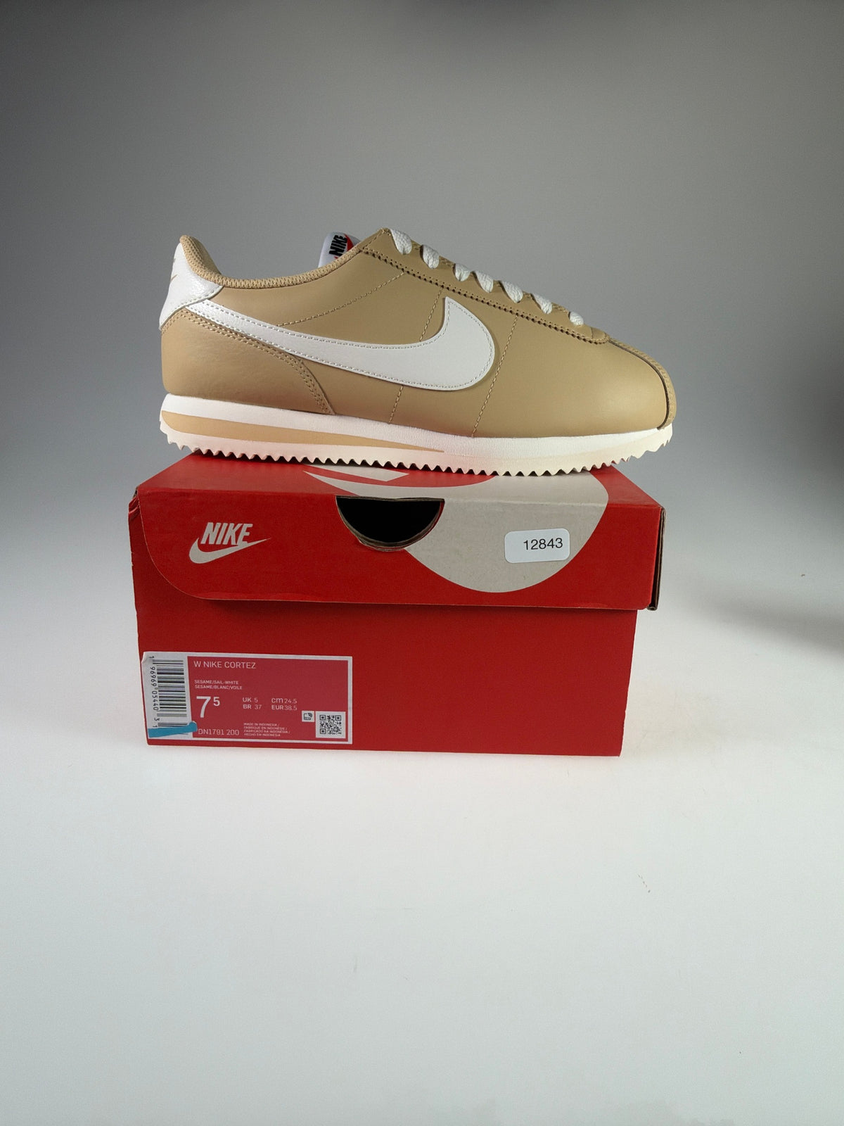 Nike Cortez (W) - Größe EU 38,5 #12843