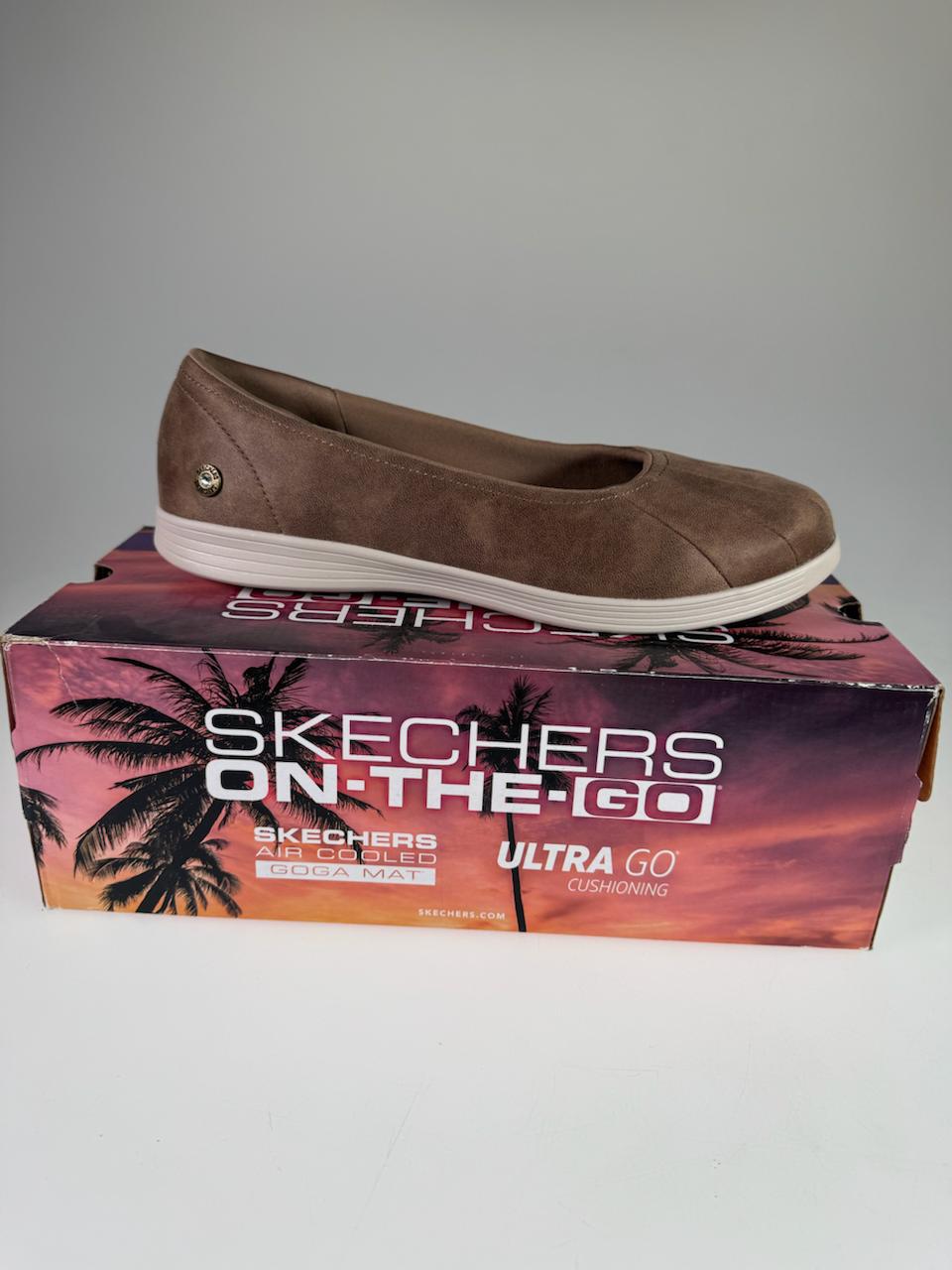 Skechers On-The-GO Dreamy Upscale Damen-Ballerina in Braun – zweite Seitenansicht
