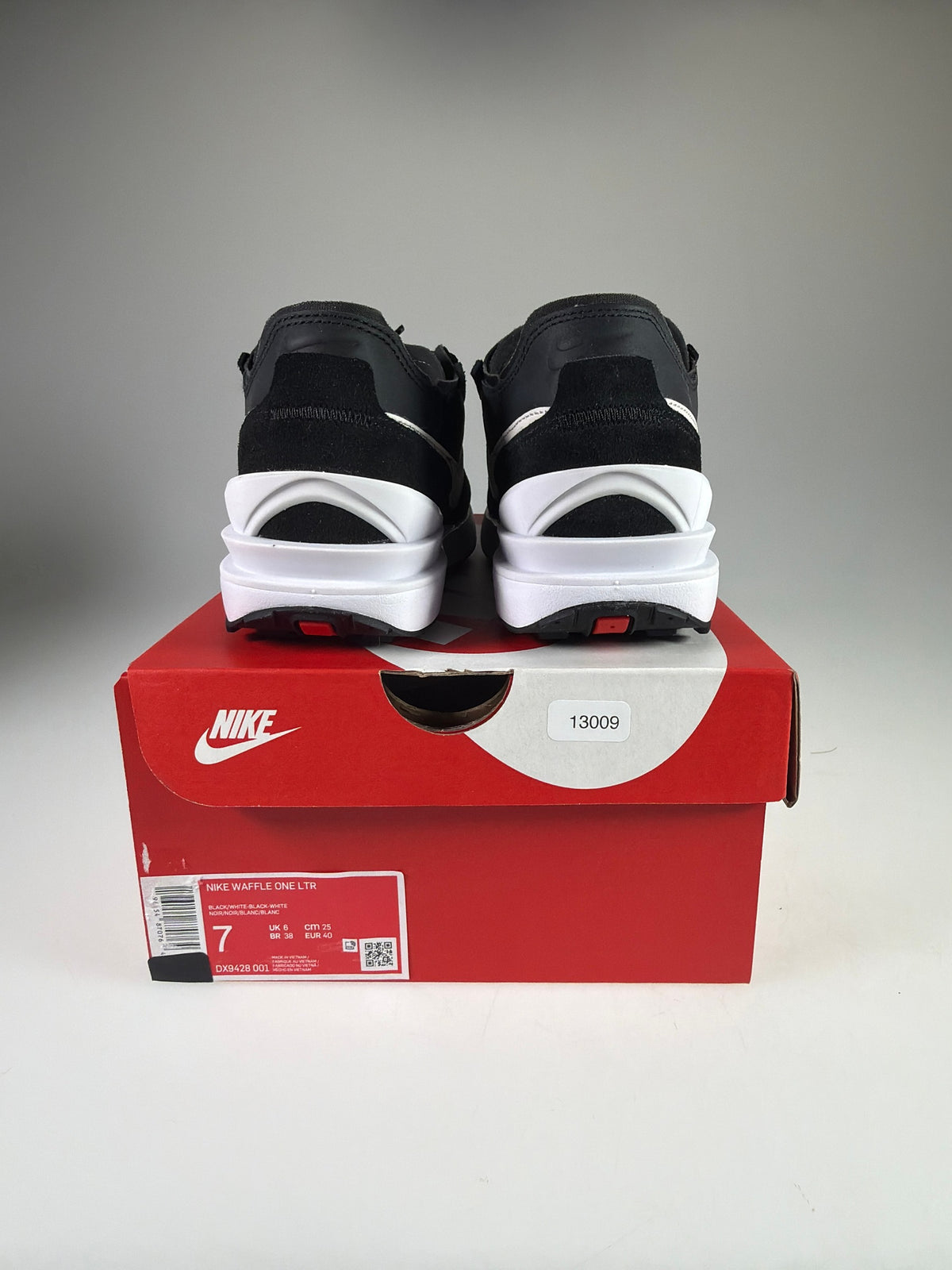 NIKE WAFFLE ONE LTR - Größe 40 #13009