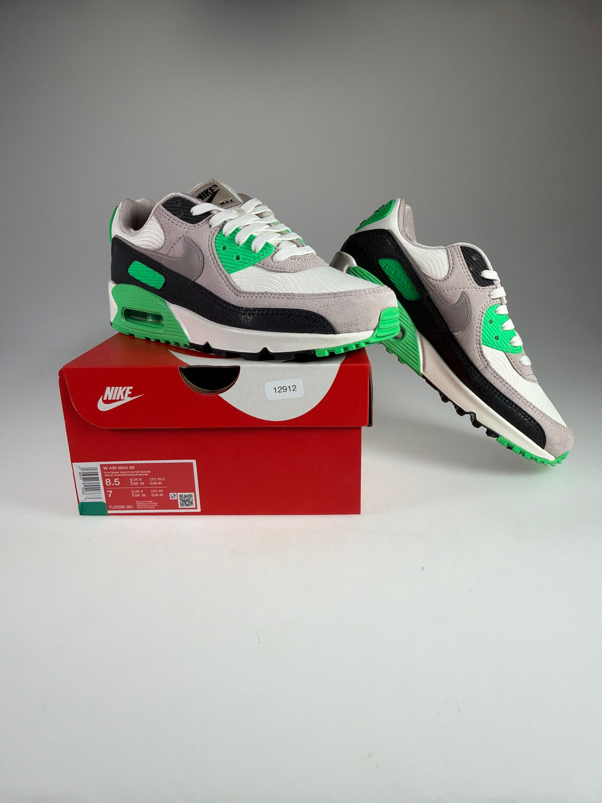 Nike Air Max 90 Damen - Größe EU 40 #12912