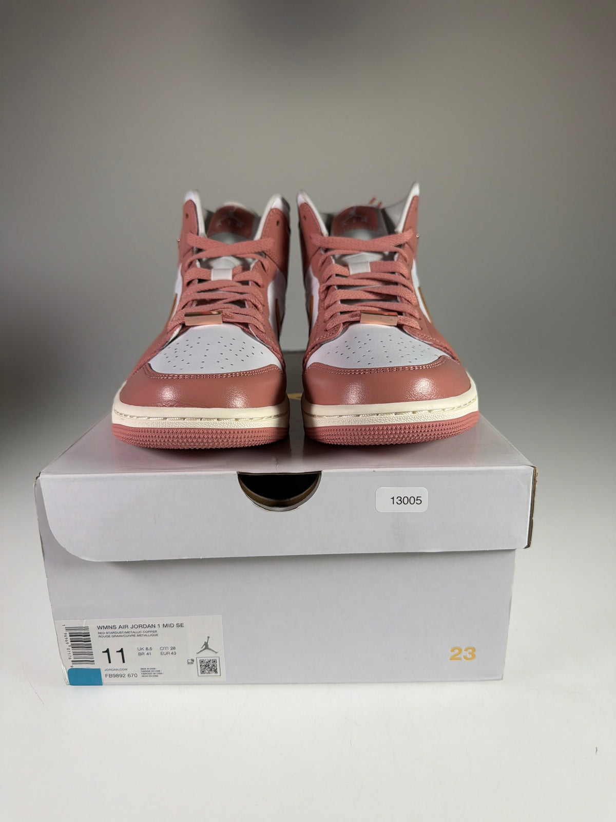 Air Jordan 1 Mid SE - Größe EU 43 #13005
