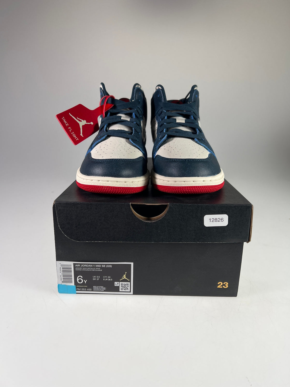 Air Jordan 1 Mid SE - Größe EU 38,5 #12826