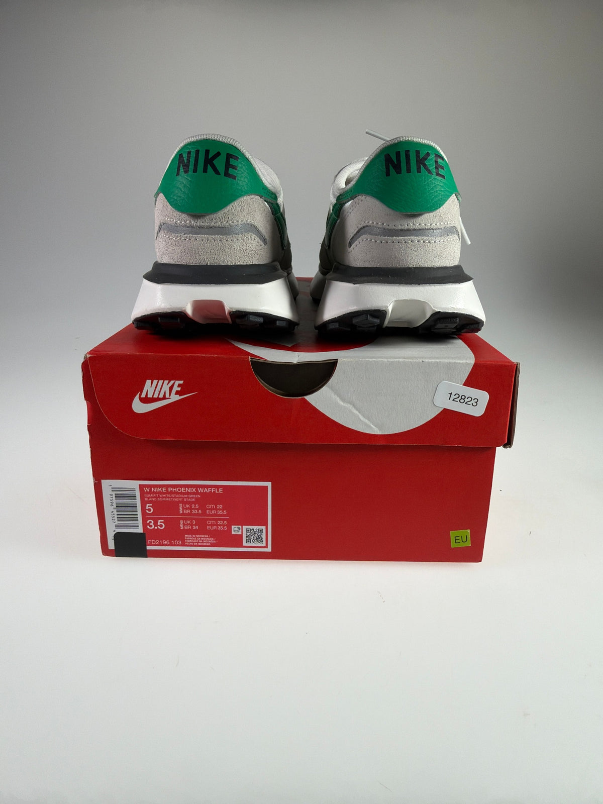 Nike Phoenix Waffle - Größe EU 35,5 #12823