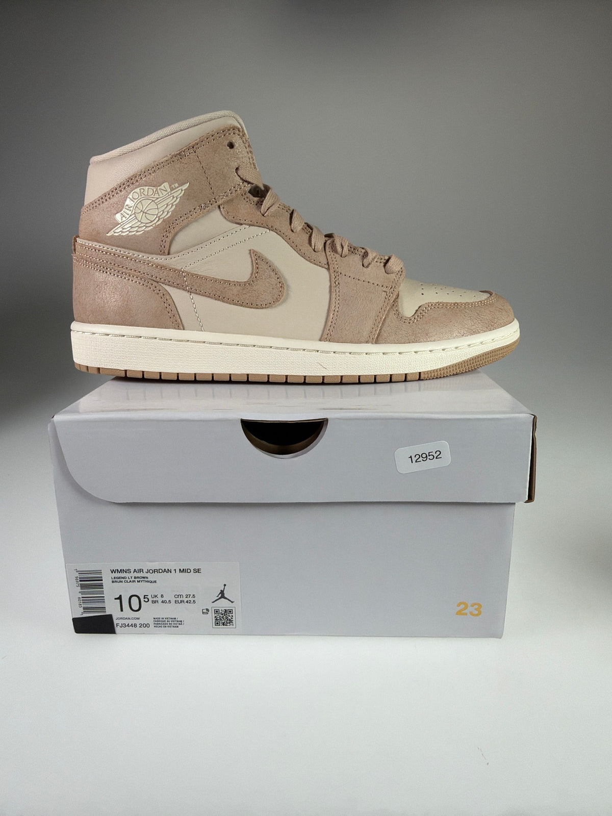 Air Jordan 1 Mid SE - Größe EU 42,5 #12952