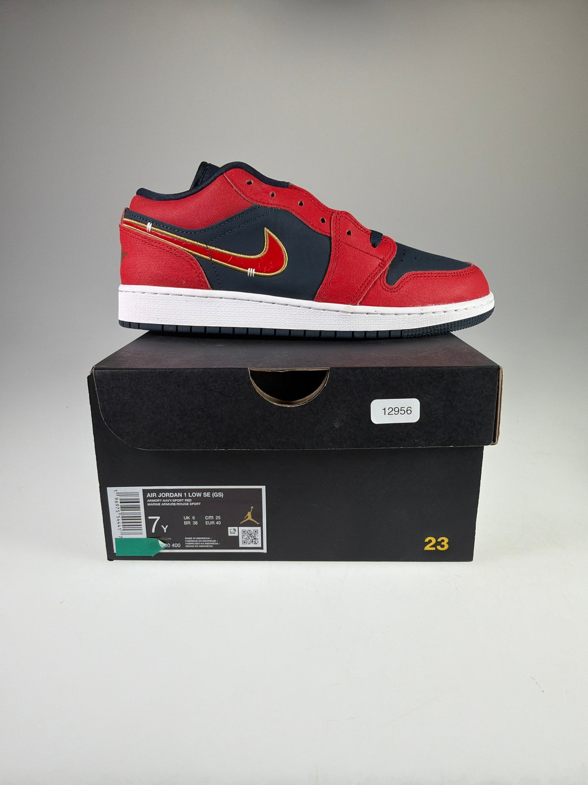 Air Jordan 1 Low SE (GS) - Größe EU 40 #12956