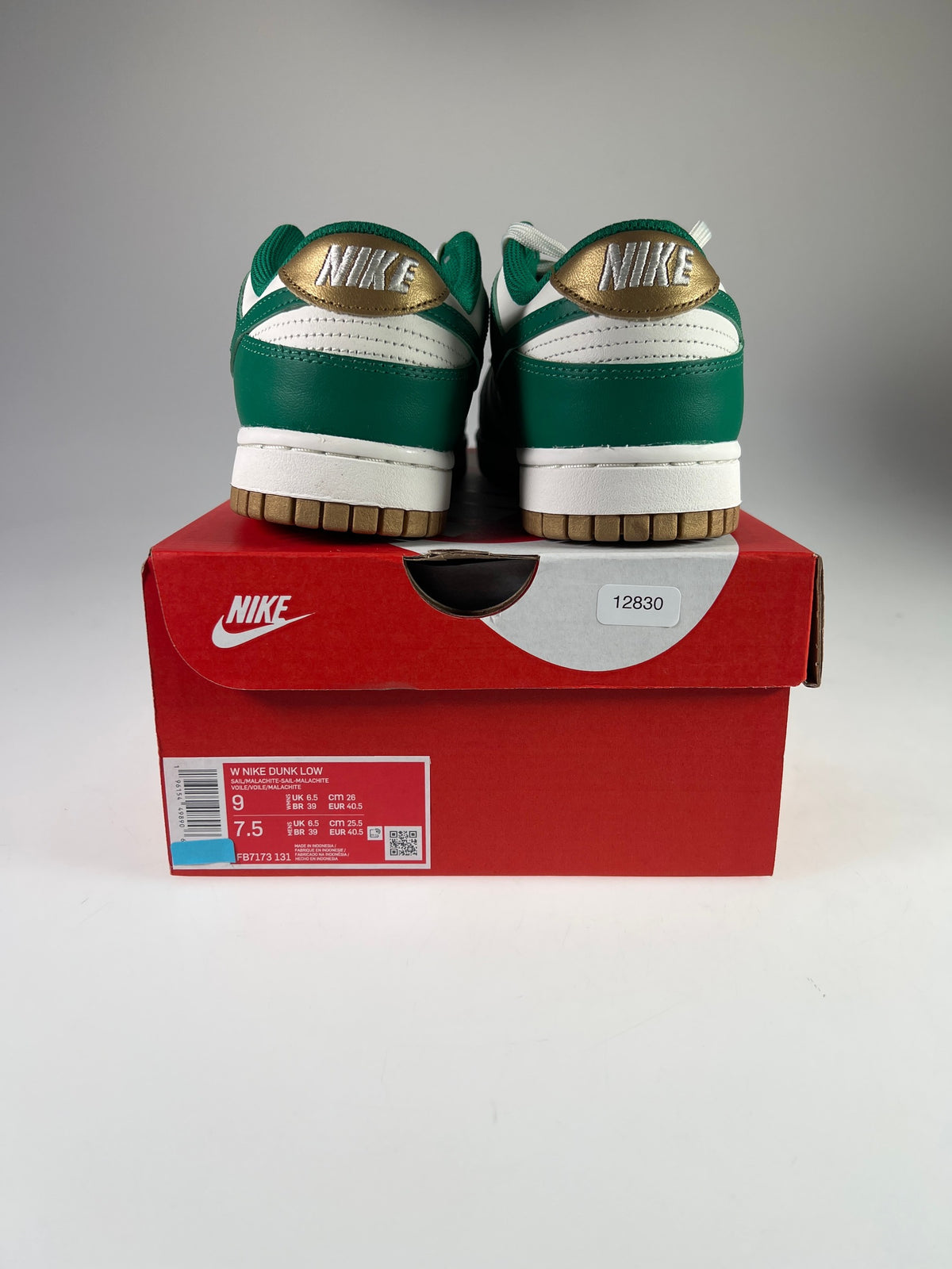 Nike Dunk Low - Größe EU 40,5 #12830