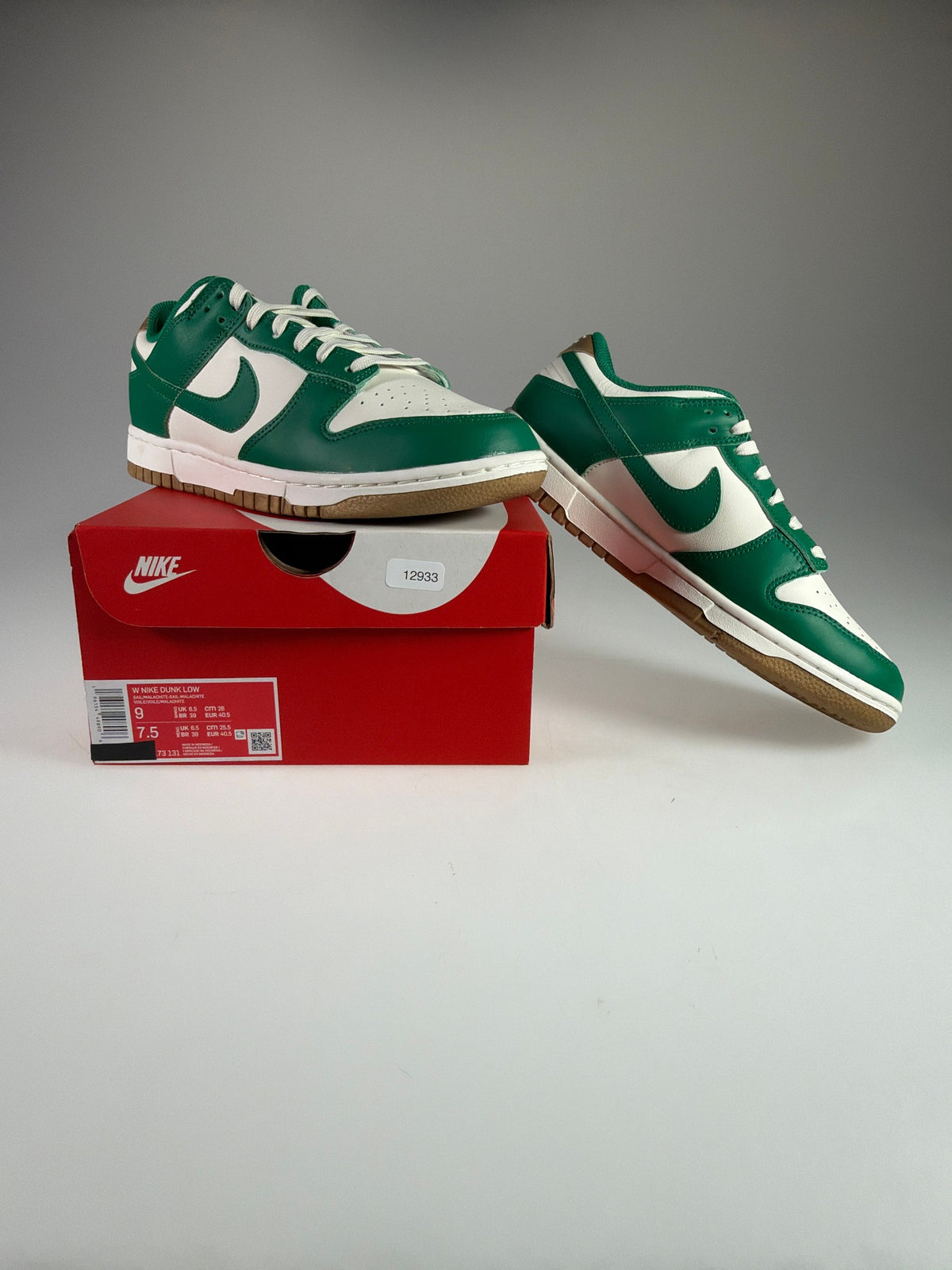 Nike Dunk Low Damen - Größe EU 40,5 #12933