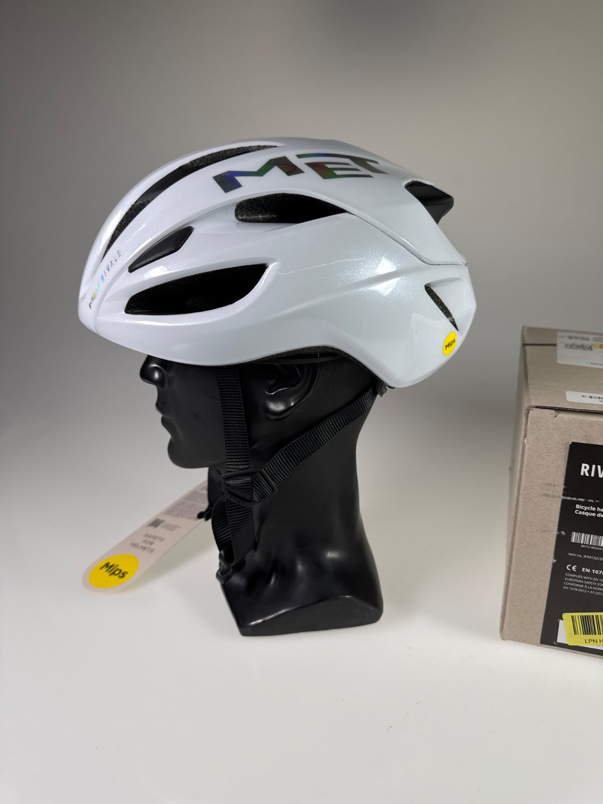 MET Rivale MIPS Fahrradhelm - Größe 56-58cm #10761