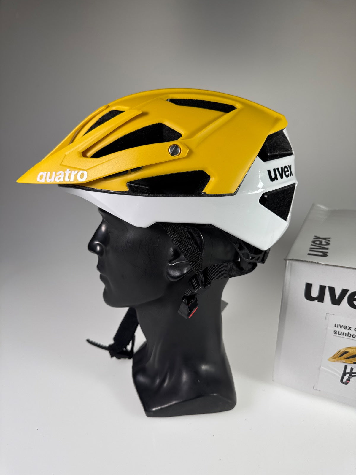 uvex Quatro cc Fahrradhelm - Größe 52-57cm #10703
