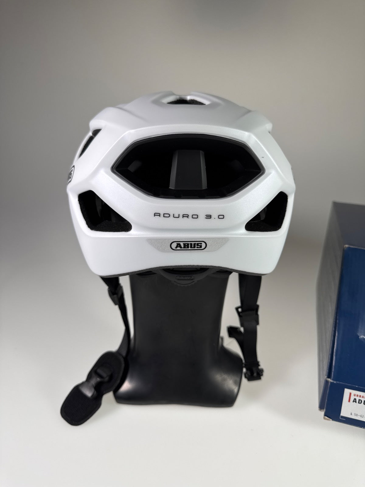 ABUS Aduro 3.0 Fahrradhelm - Größe 58-62cm #10729