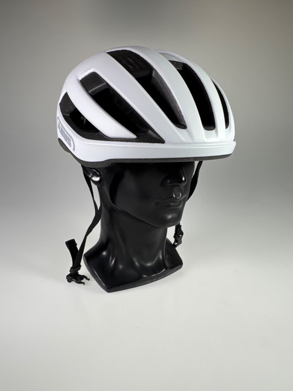 ABUS WingBack Fahrradhelm - Größe 57-61cm #10912