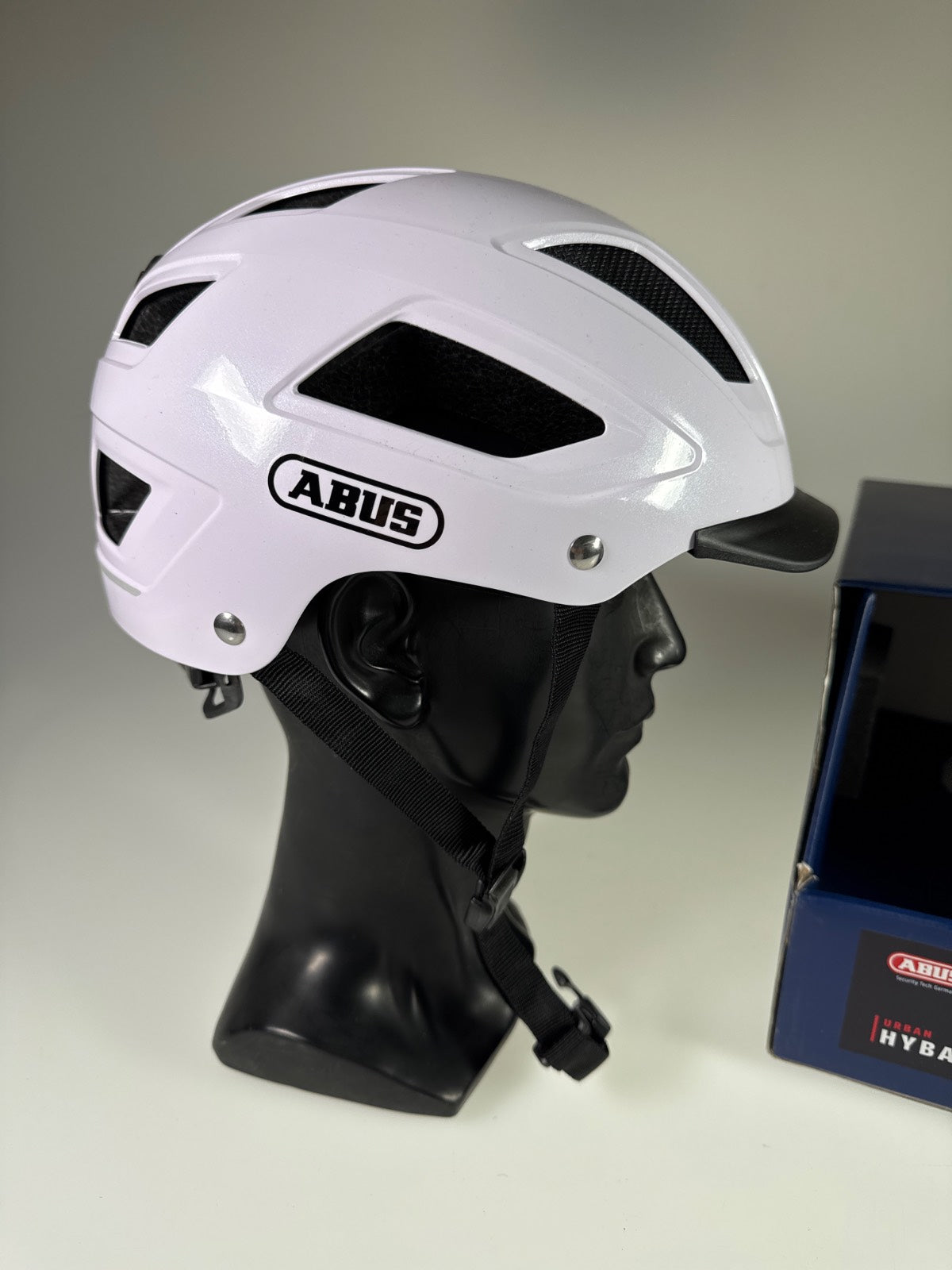 ABUS Hyban 2.0 Fahrradhelm - Größe 52-58cm #10695