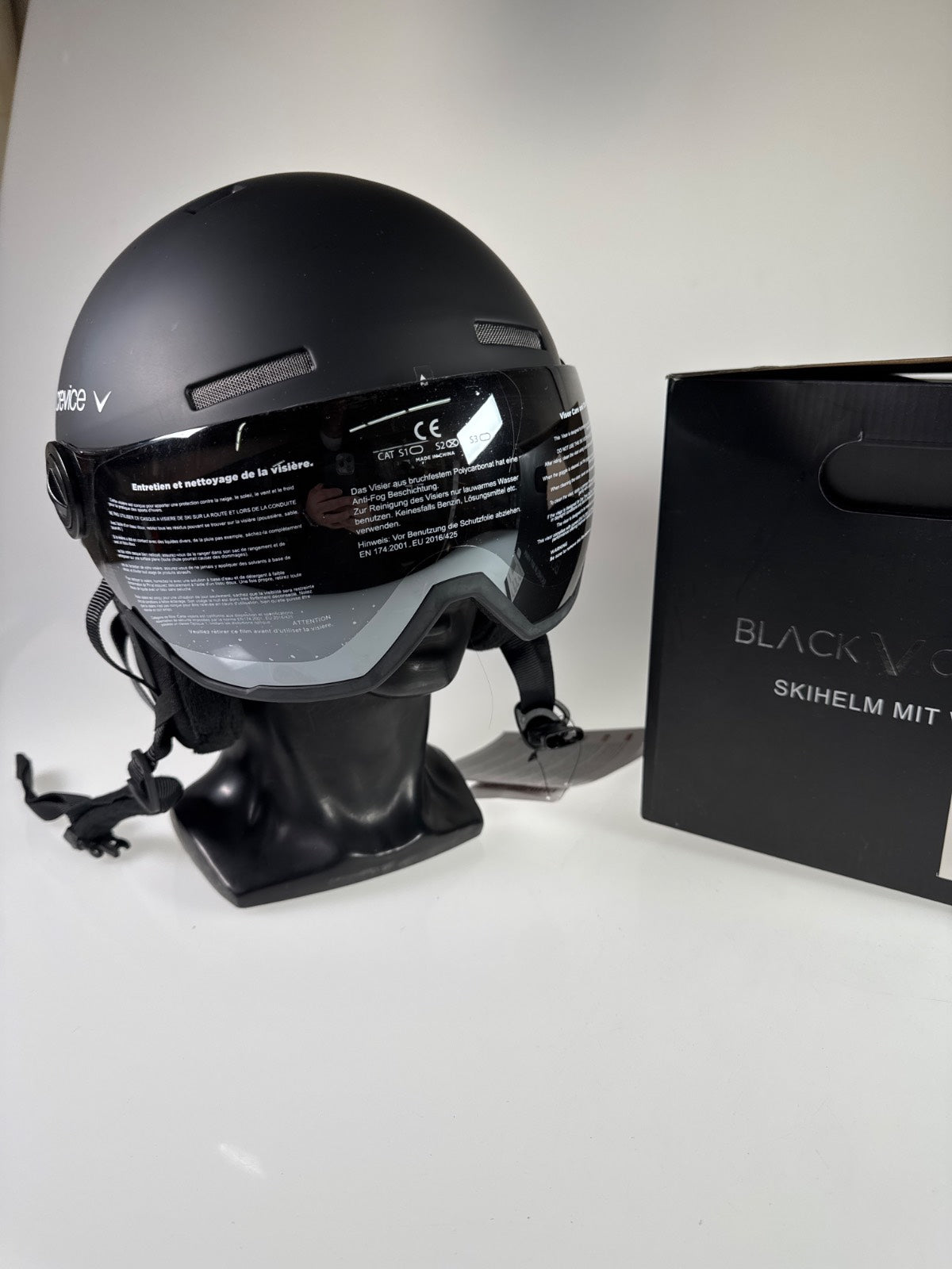Black Gstaad Skihelm - Größe 58-61cm #11029