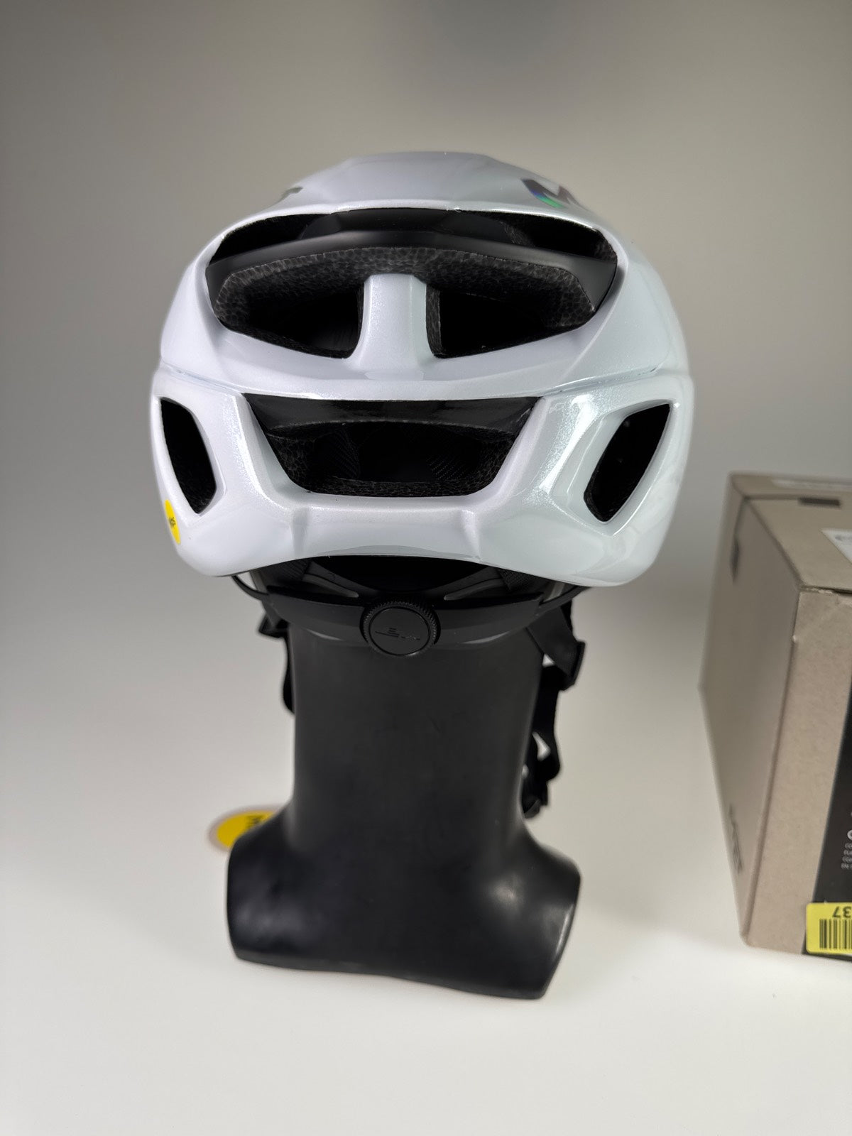 MET Rivale MIPS Fahrradhelm - Größe 56-58cm #10775