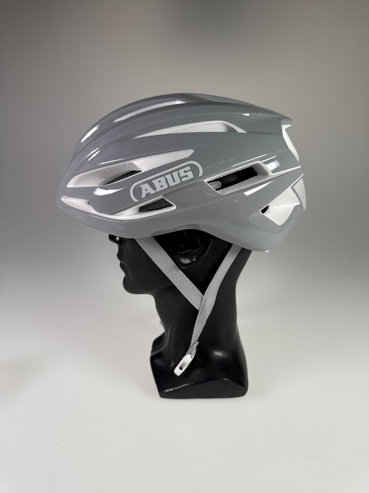 ABUS StormChaser ACE Fahrradhelm - Größe 57-61cm #10935