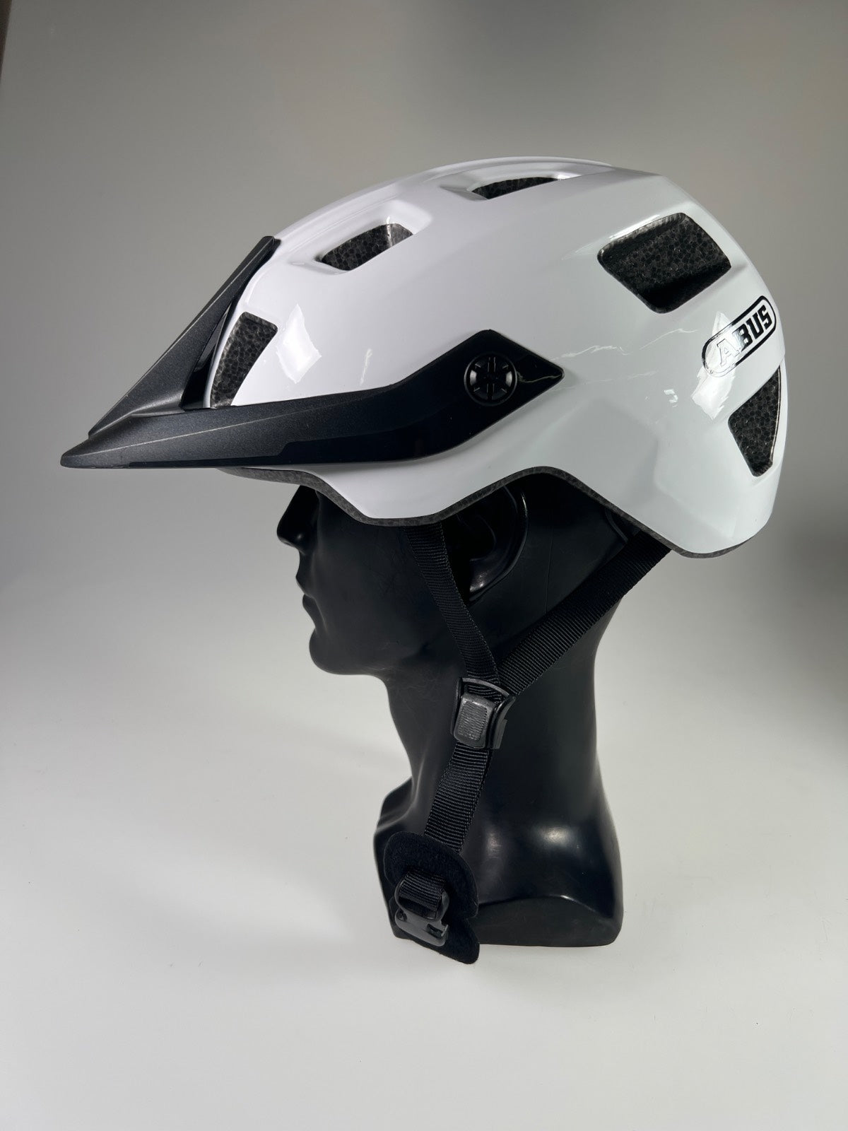 ABUS MoTrip Fahrradhelm - Größe 51-55cm #10555