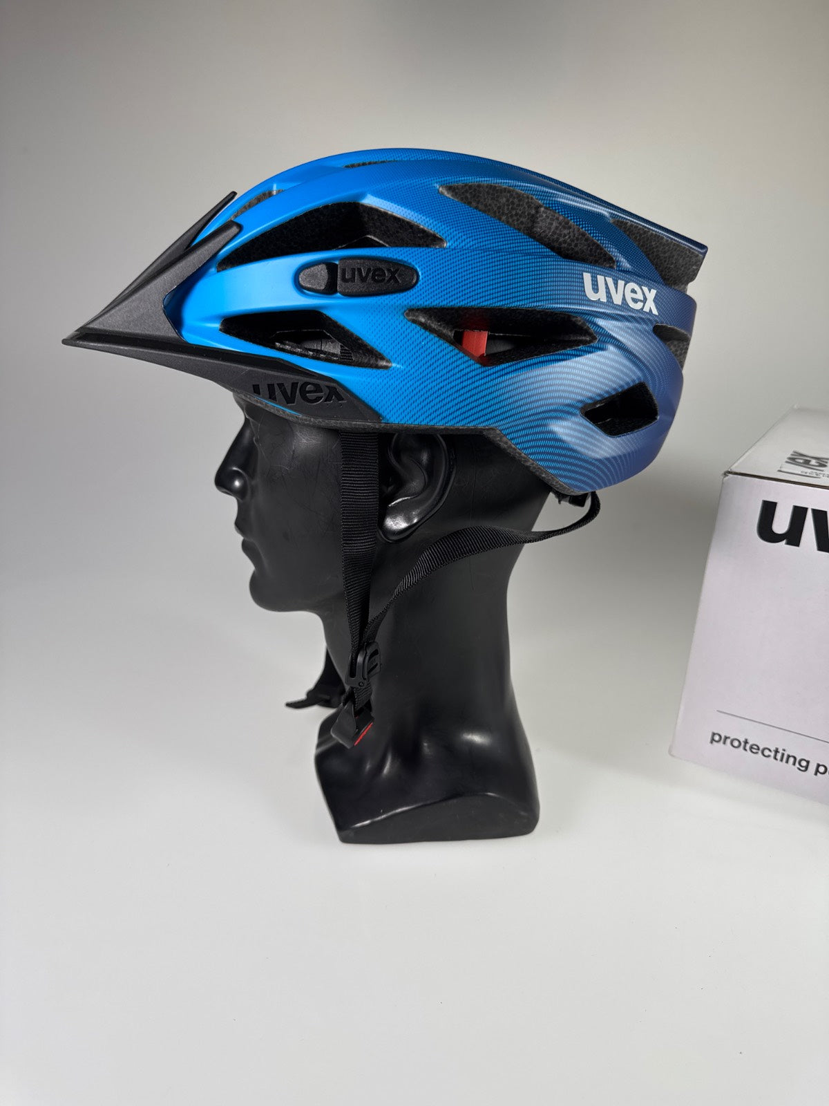 uvex I-VO CC Fahrradhelm - Größe 52-57cm #8423